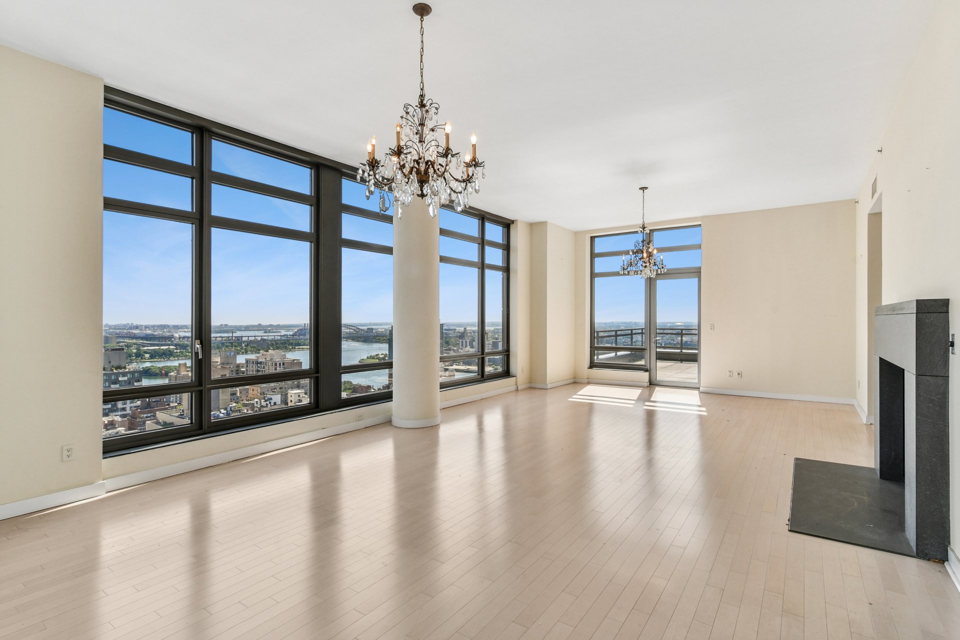 450 East 83rd Street PH2A