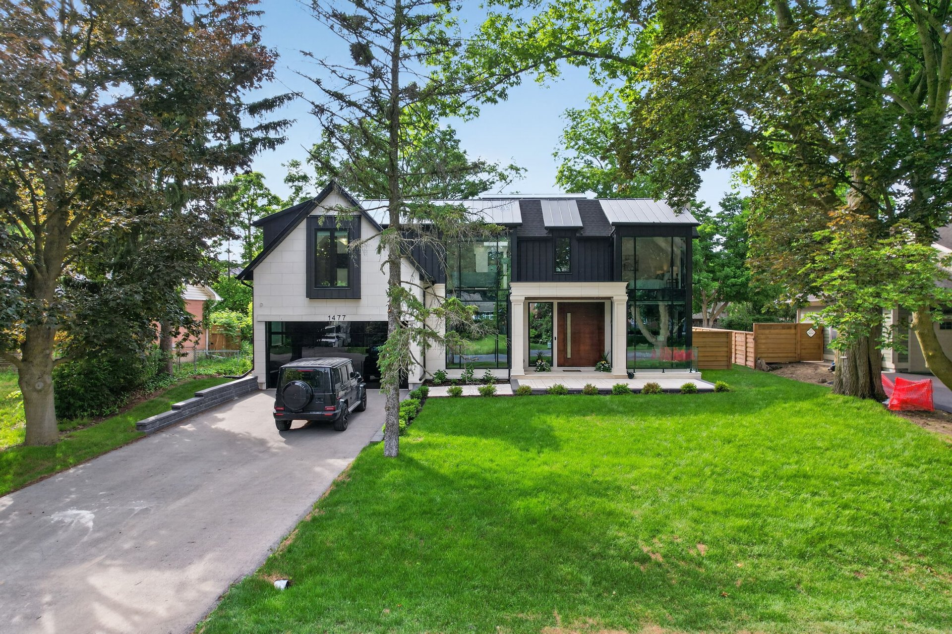 1477 Duncan Road