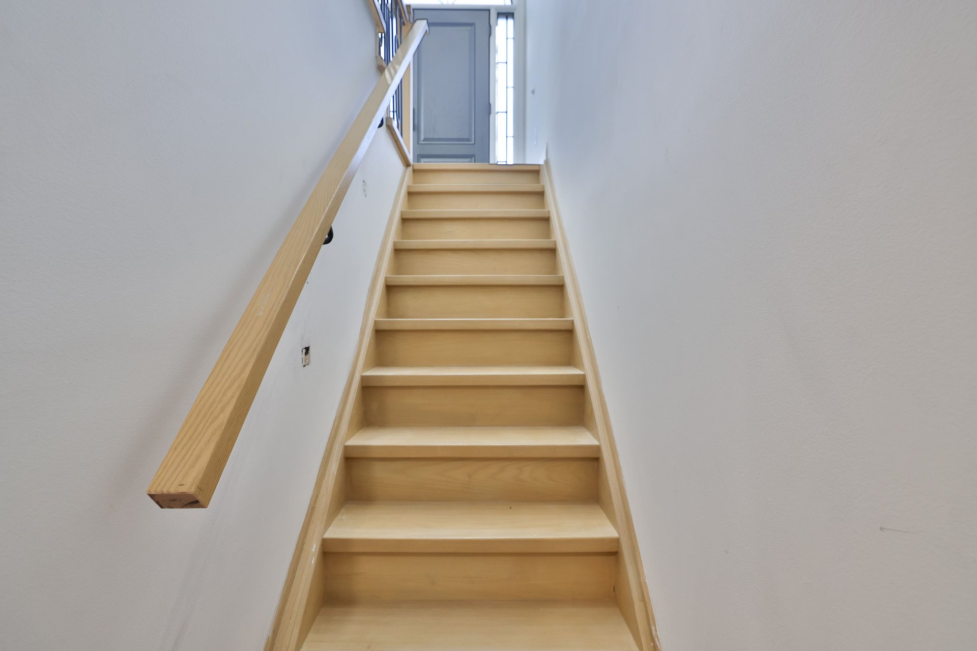 63 Tradewind Drive, Oakville