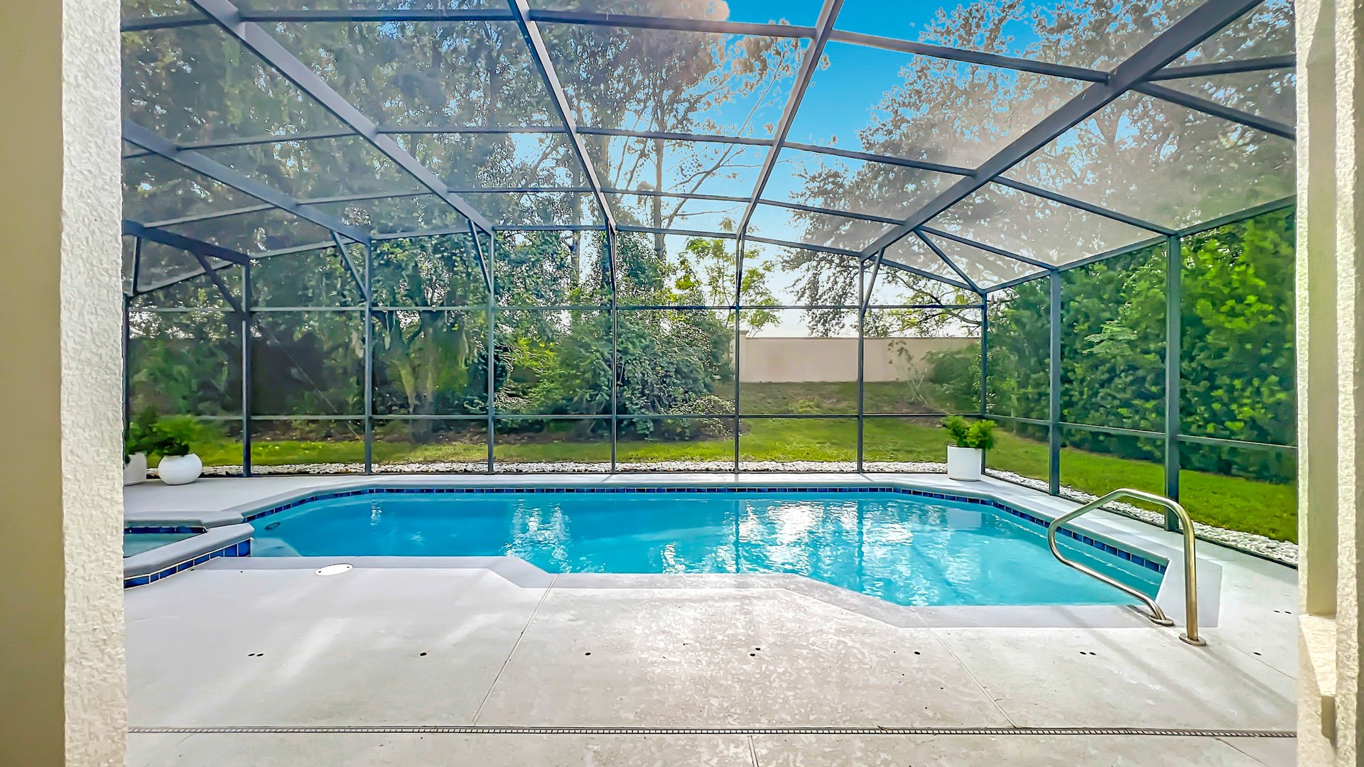 Orlando Vista Lakes 5-Bedroom 4-Bathroom Home and Lifestyle