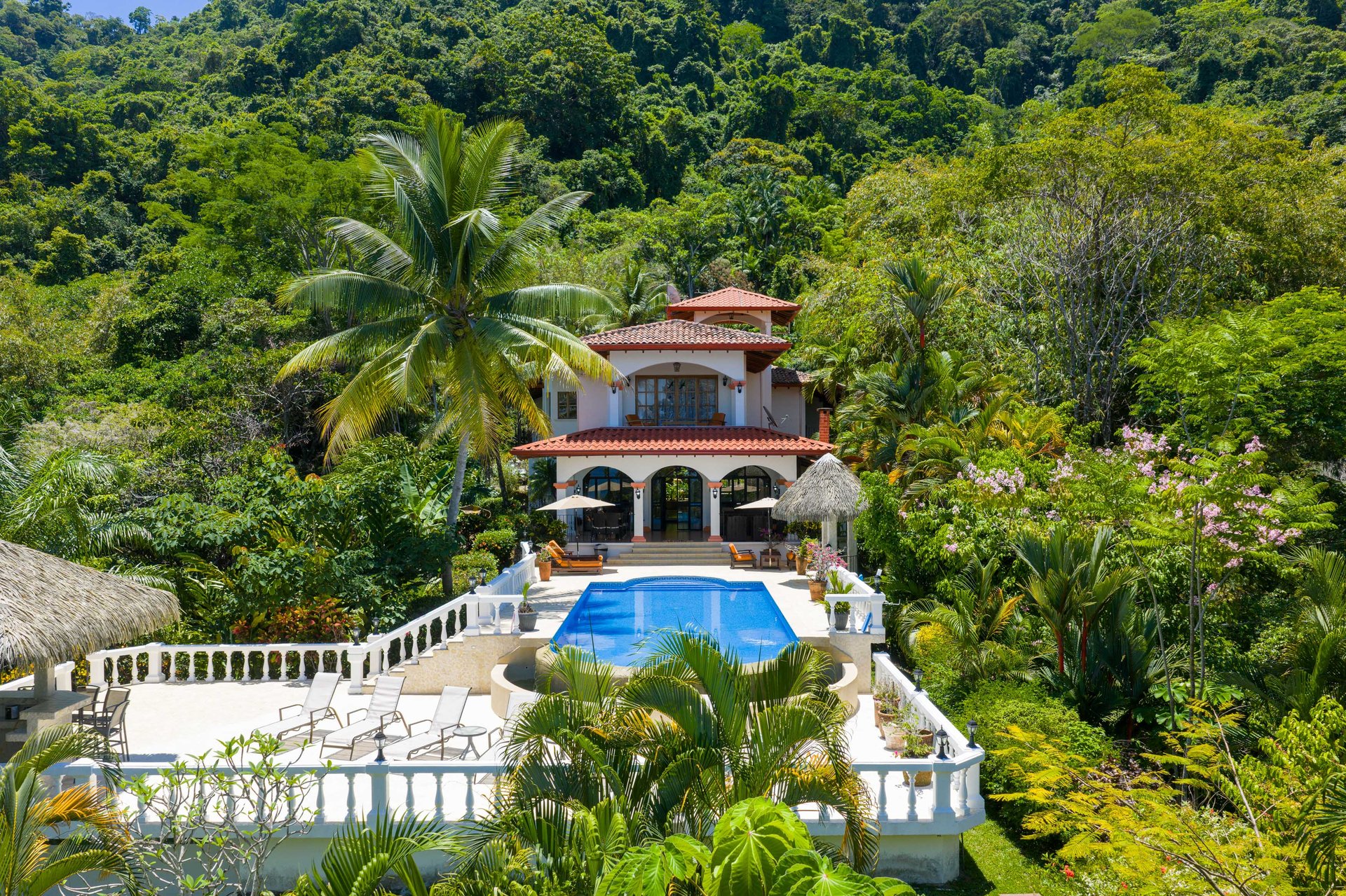 Guest House and Building Site Luxury Boutique Hotel