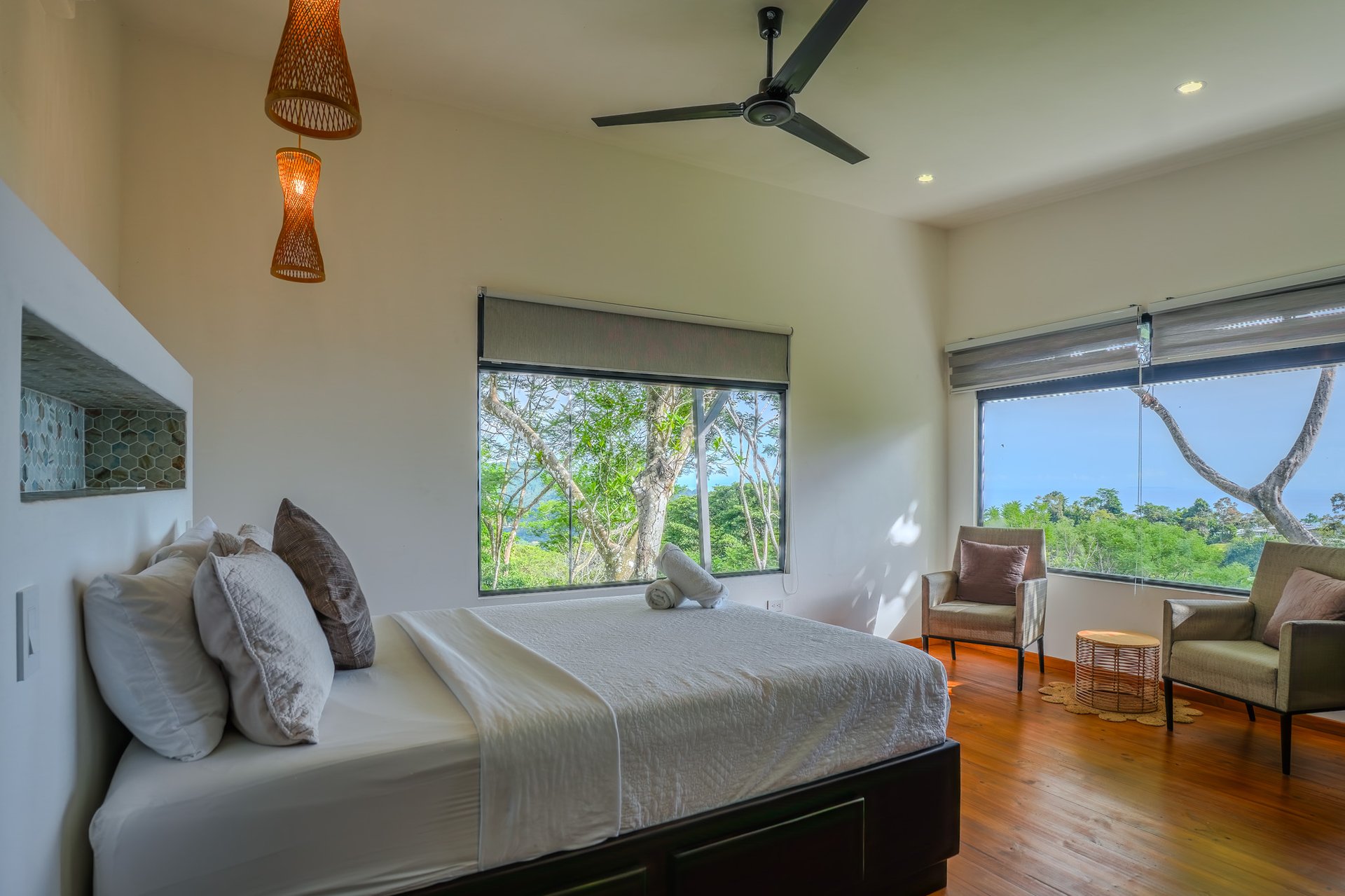 Casa La Roca, Whale's Tail 3 Bedroom Home In Uvita!