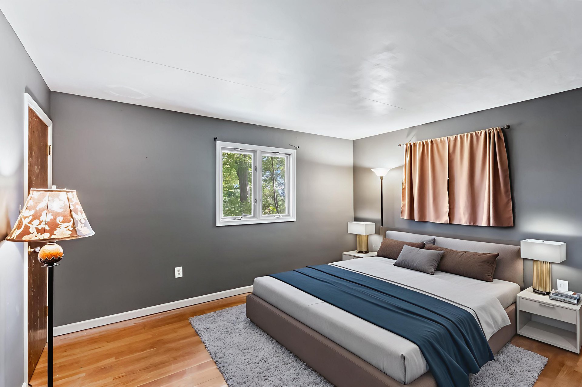 3237 Oakhurst Drive