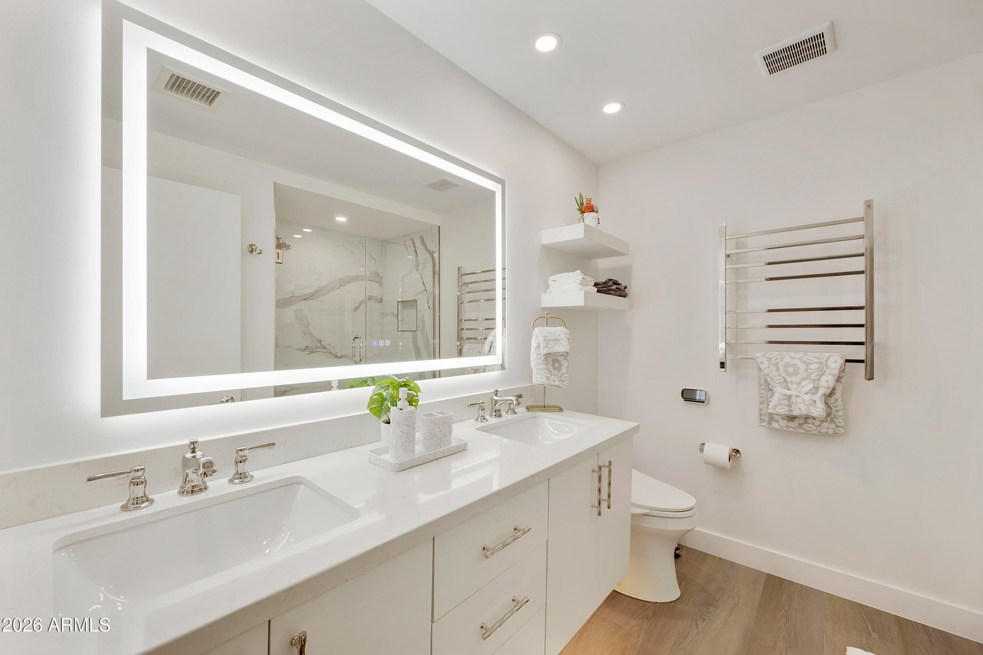 7161 E Rancho Vista Dr, #3002