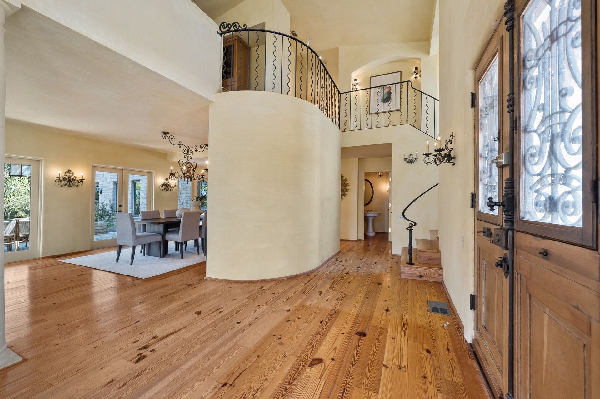 14721 Bear Creek Pass