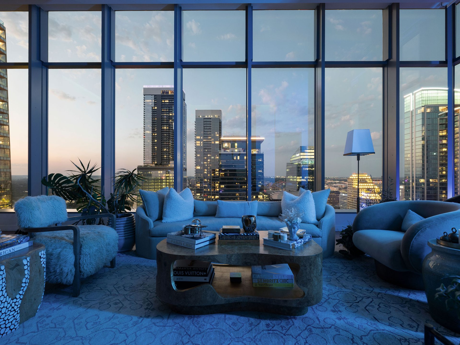 210 Lavaca Street #3504 