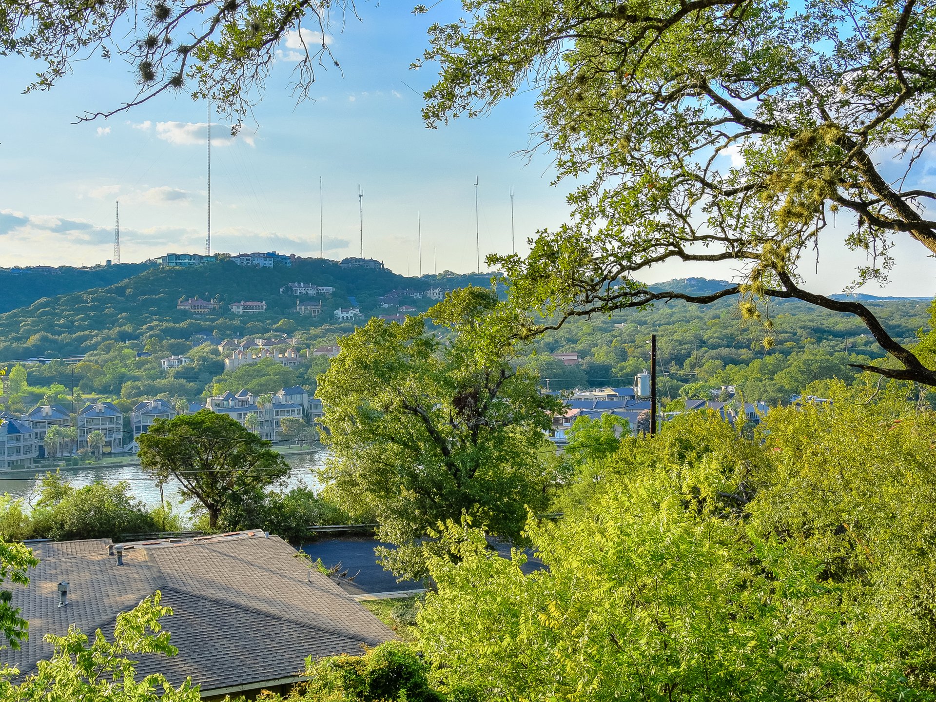 Modern Luxury in Tarrytown