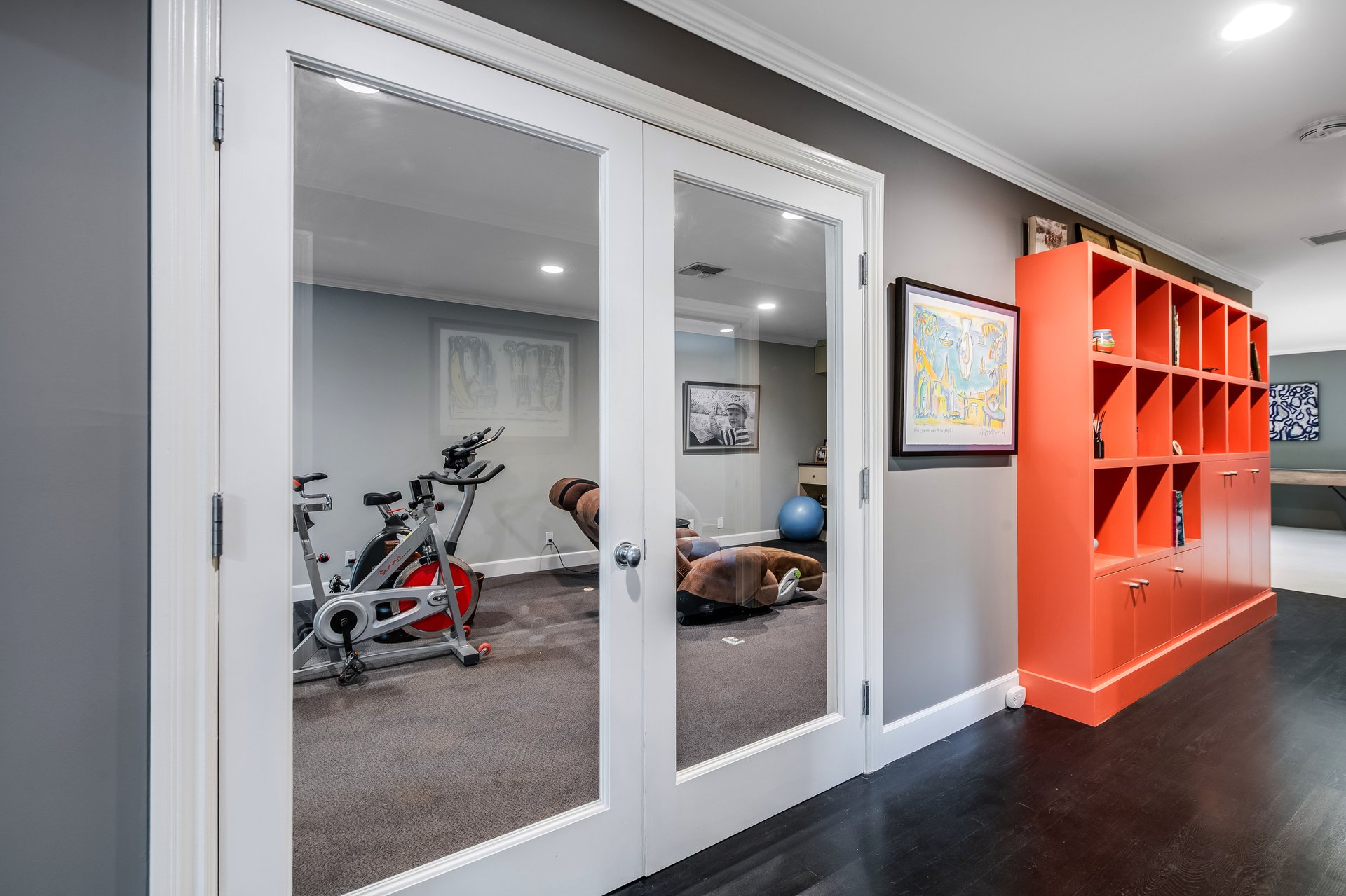 422 Parkwood Dr