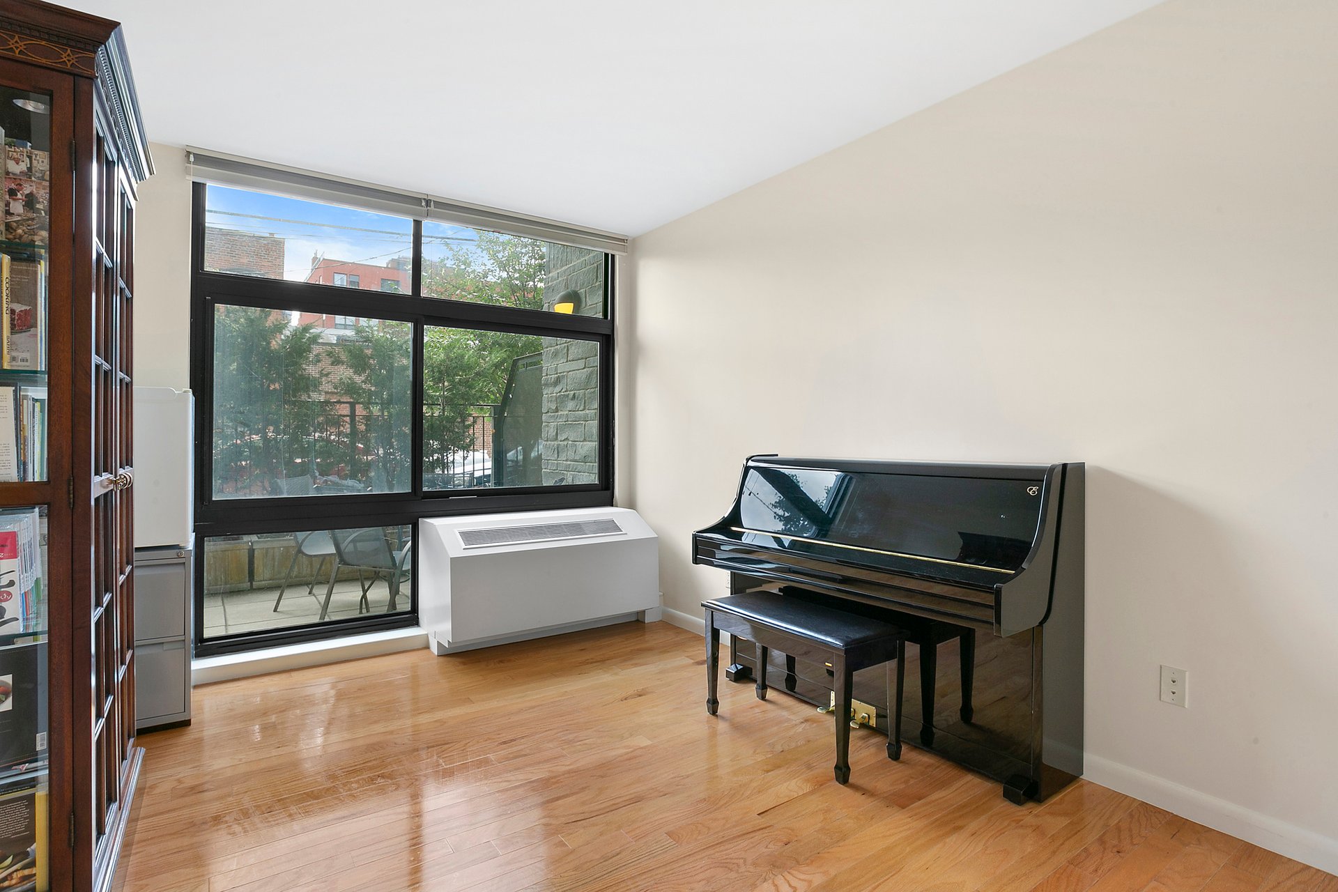 48-21 5th Street Unit: TH1C