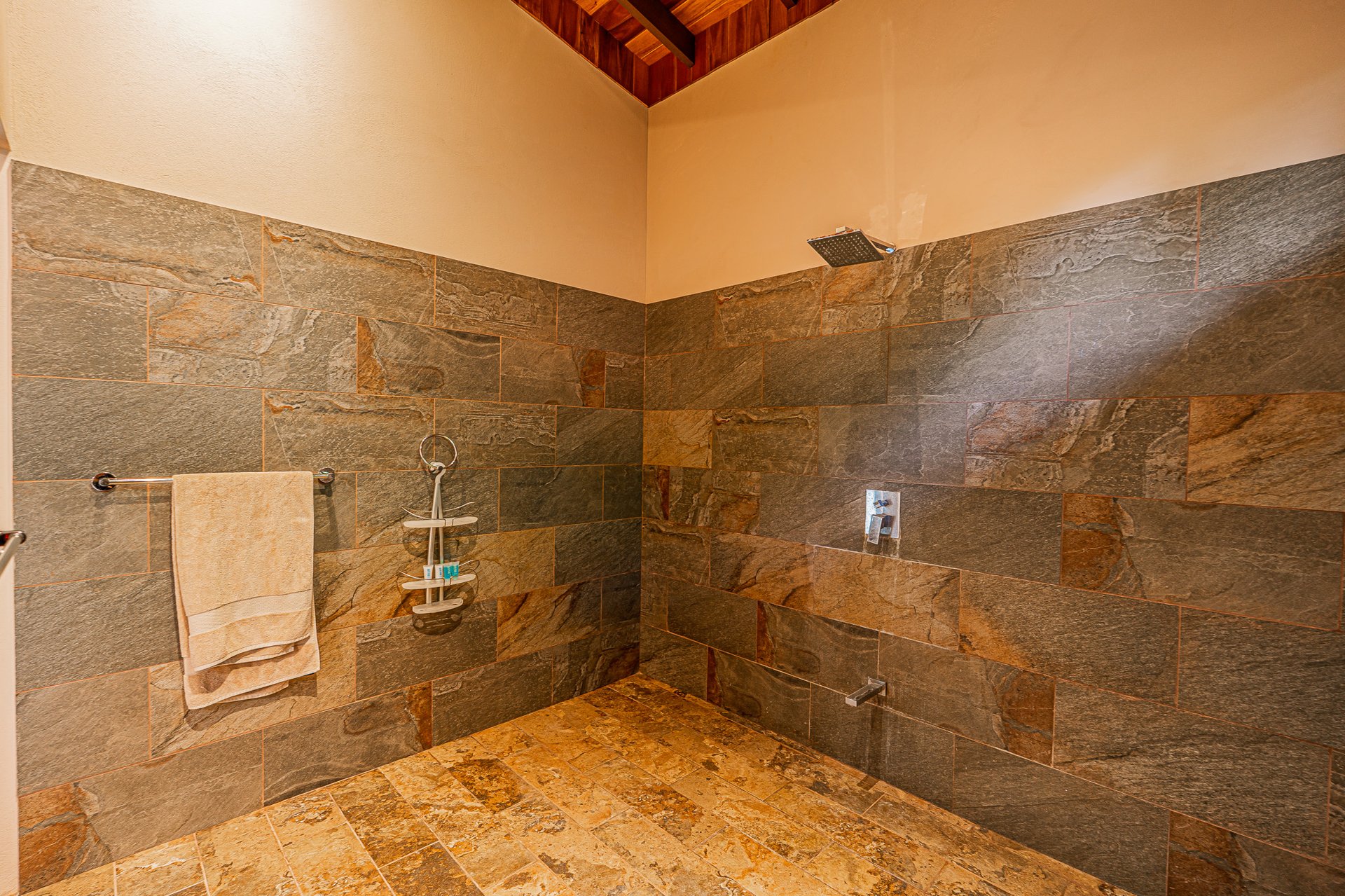 Sunset Ocean View Home on 2.6 Acres Platanillo