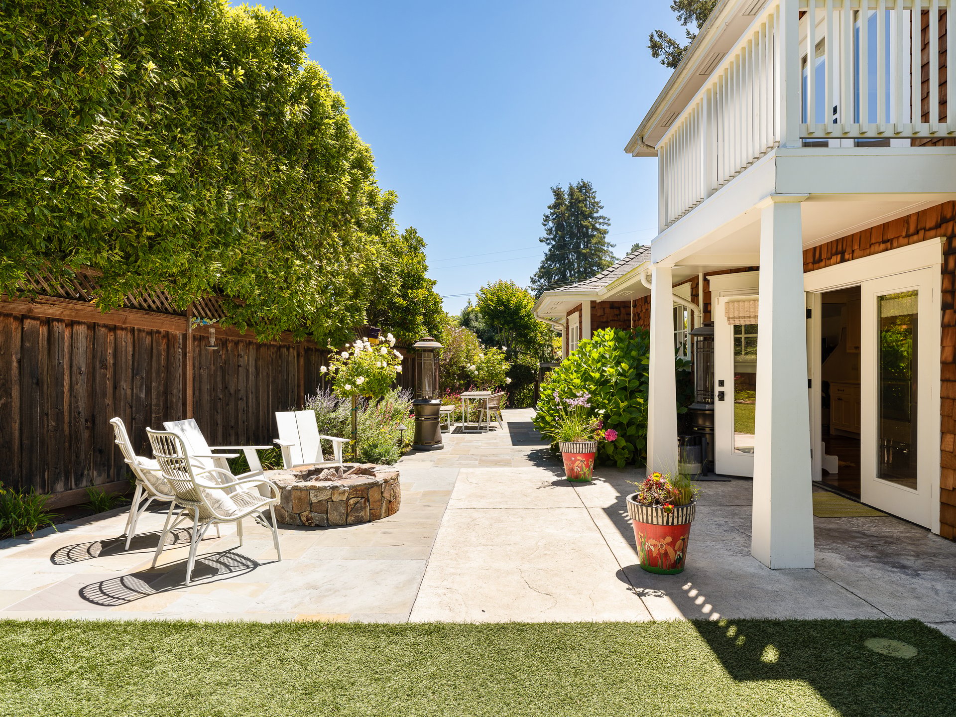 Stylish, Sunny, and Picture Perfect in Mill Valley