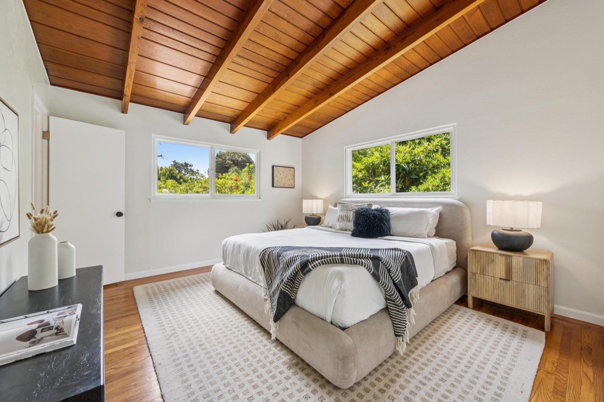 2645 Buenos Aires Ct