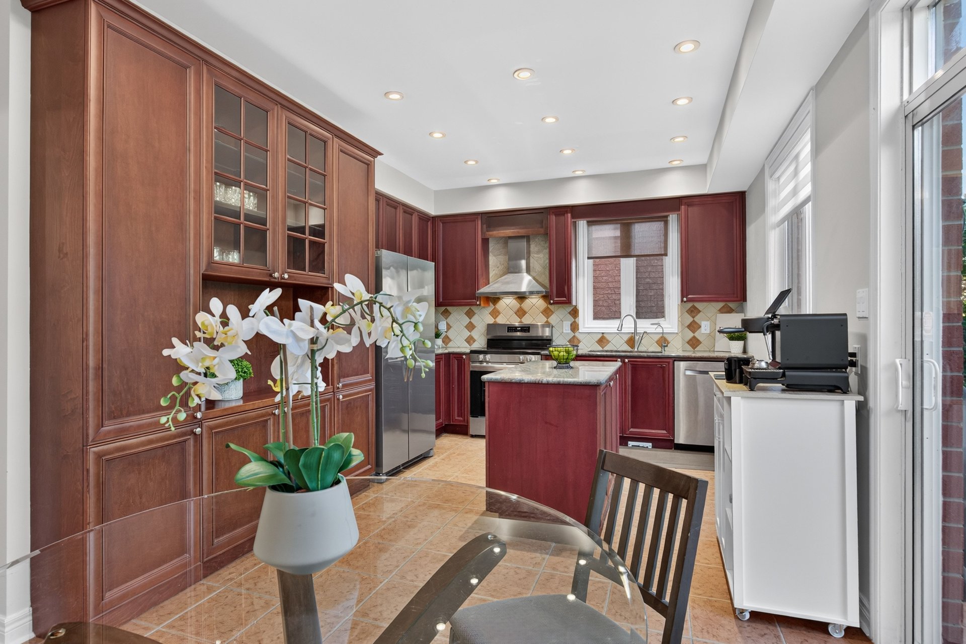 2201 Lapsley Crescent, Oakville