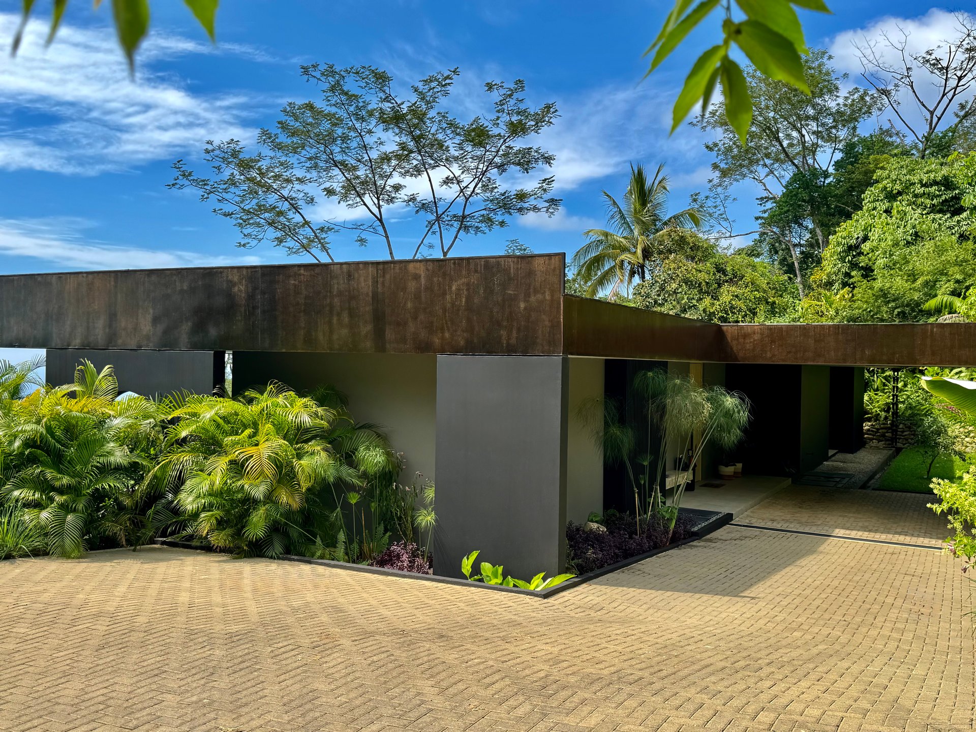 Designer Luxury Villas with Panoramic Ocean Views in Gated Community