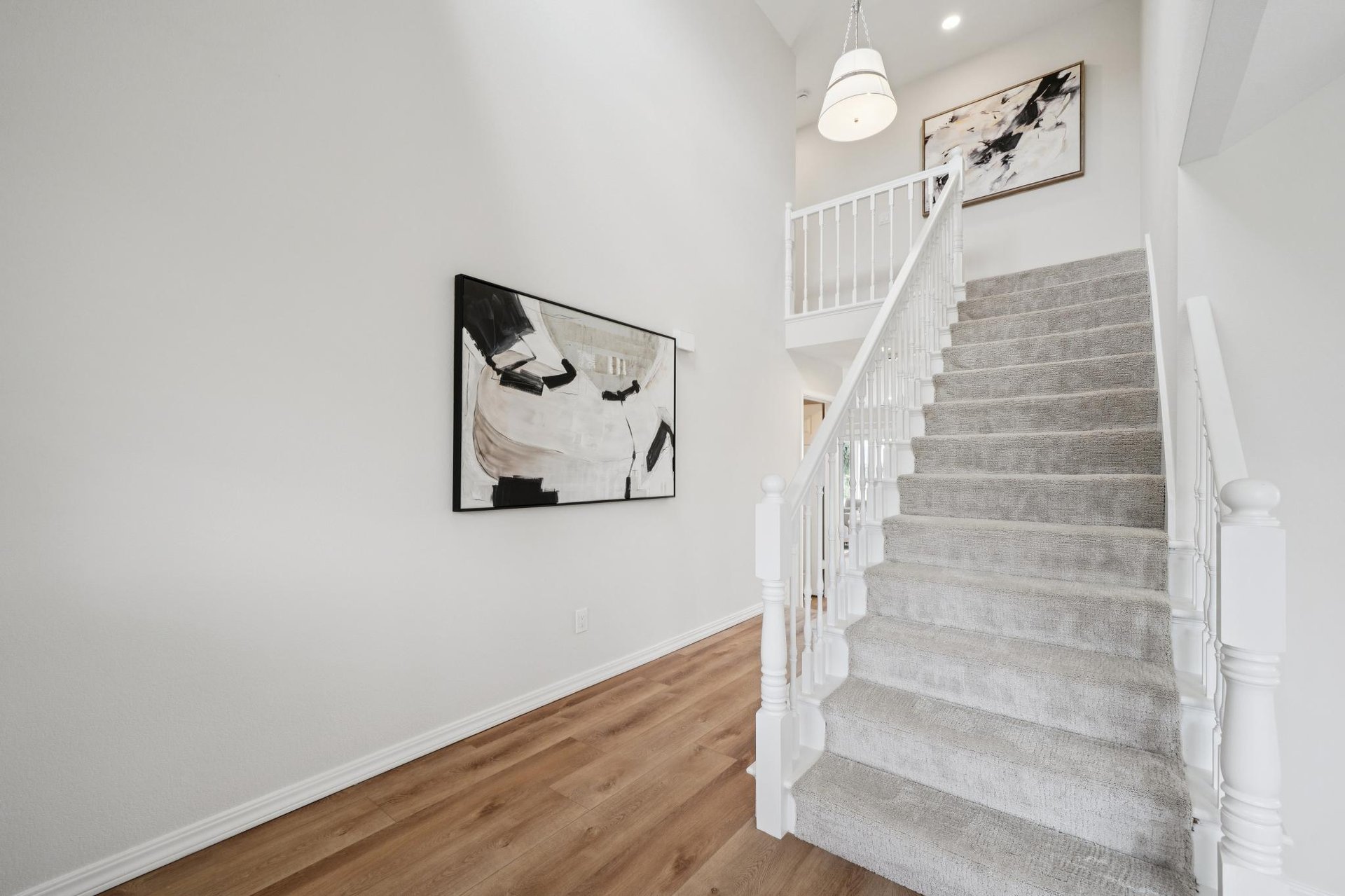 5075 Monaco Dr.