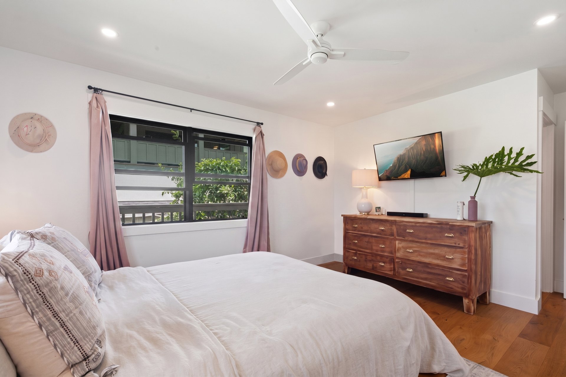  5-5236 A Kuhio Hwy