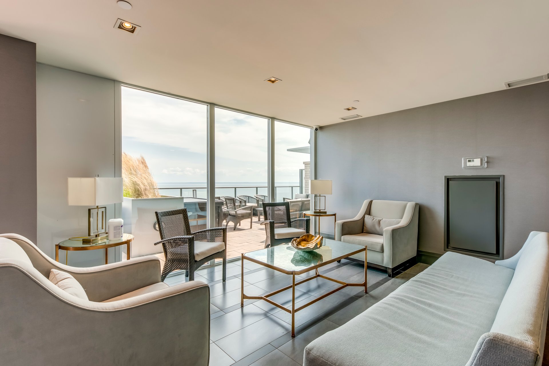 11 Bronte Rd #417