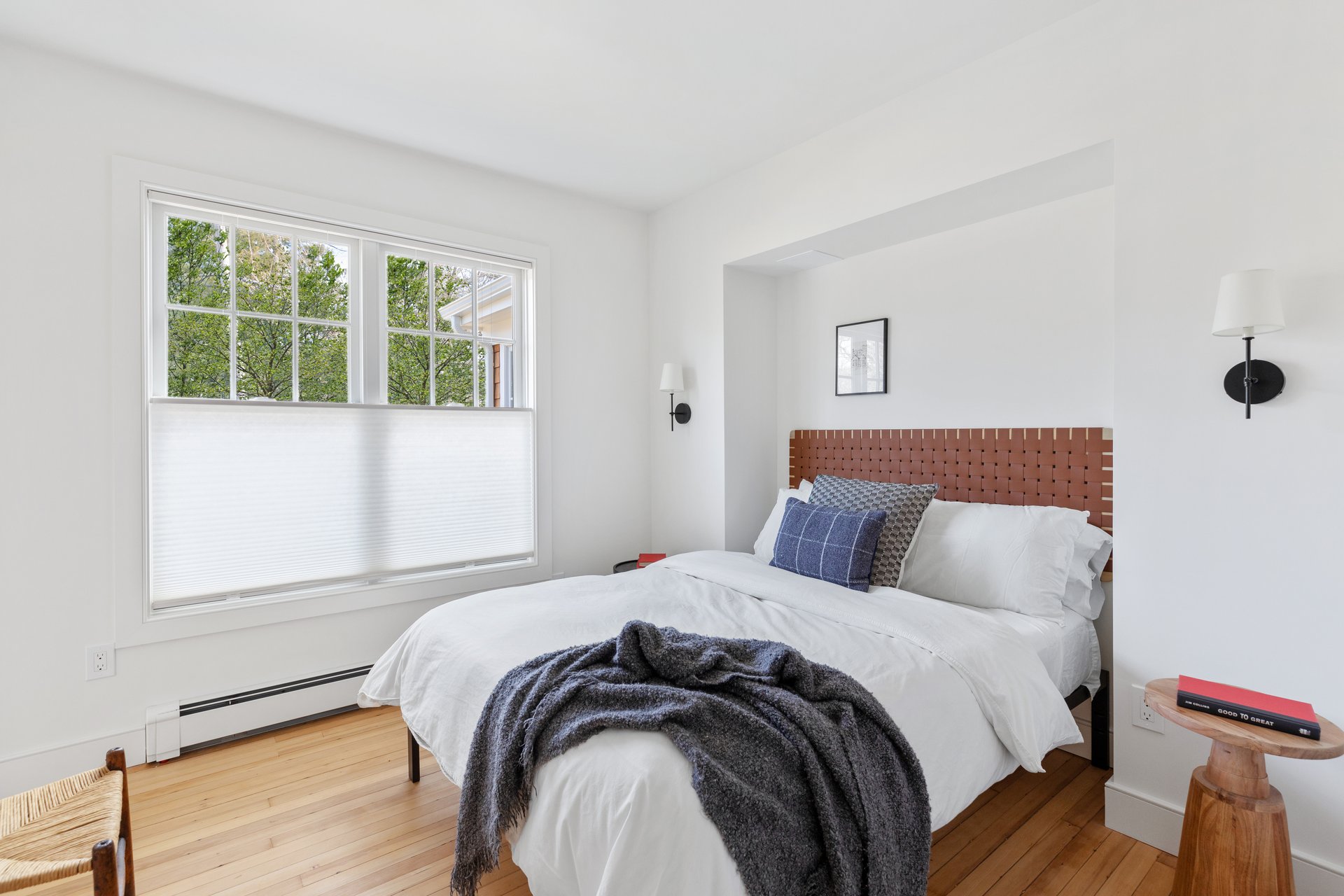 CHARMING AND COMPLETELY RENOVATED 