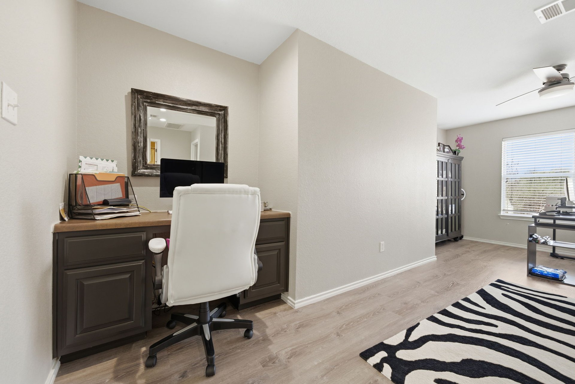 Elegantly Updated Lakeway Retreat w/ New Roof