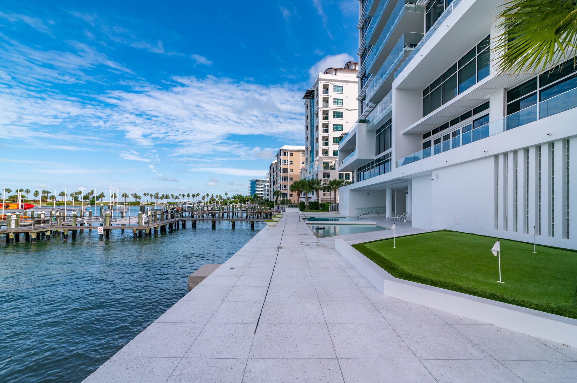 280 Golden Gate Point PH 2