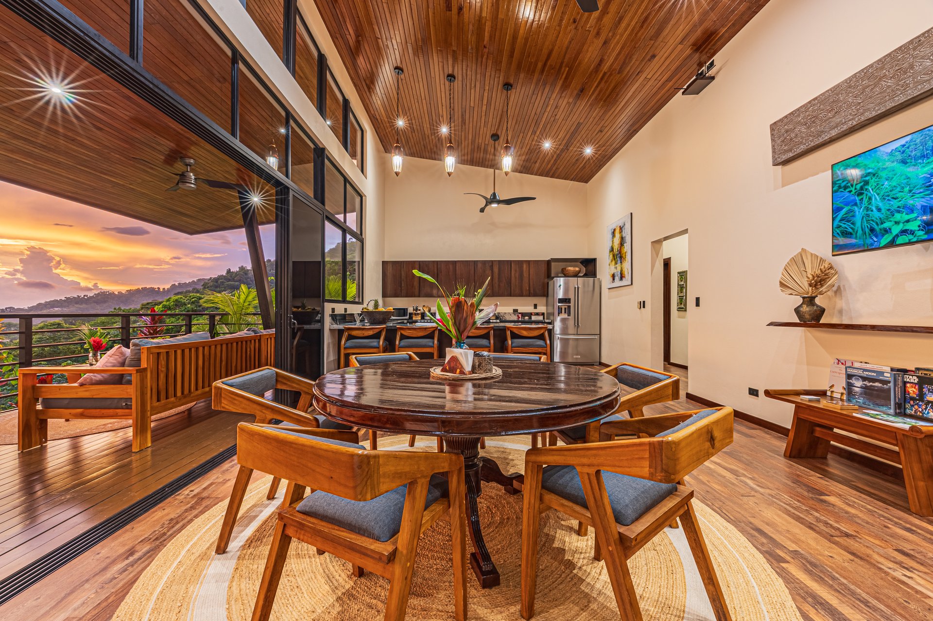 Casa Markissa – Luxury Oceanview Villa with Proven Rental Income.