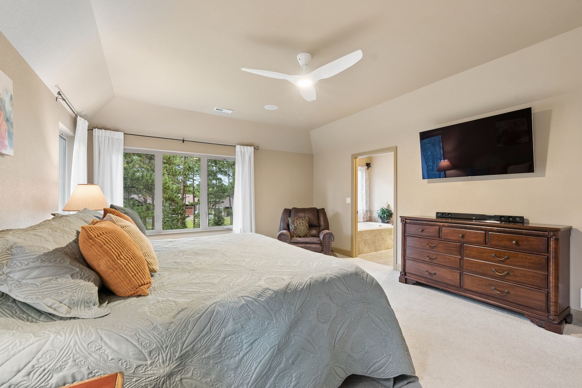 14953 Snowy Pine Point
