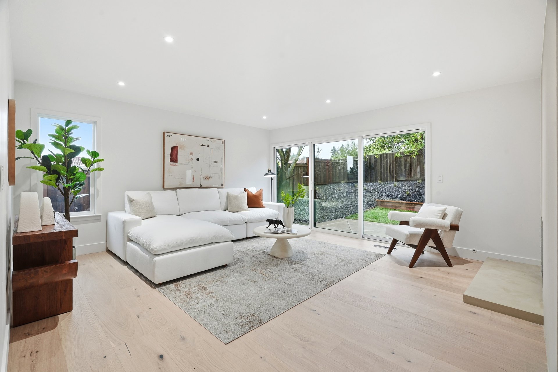 1044 Geronimo Ct