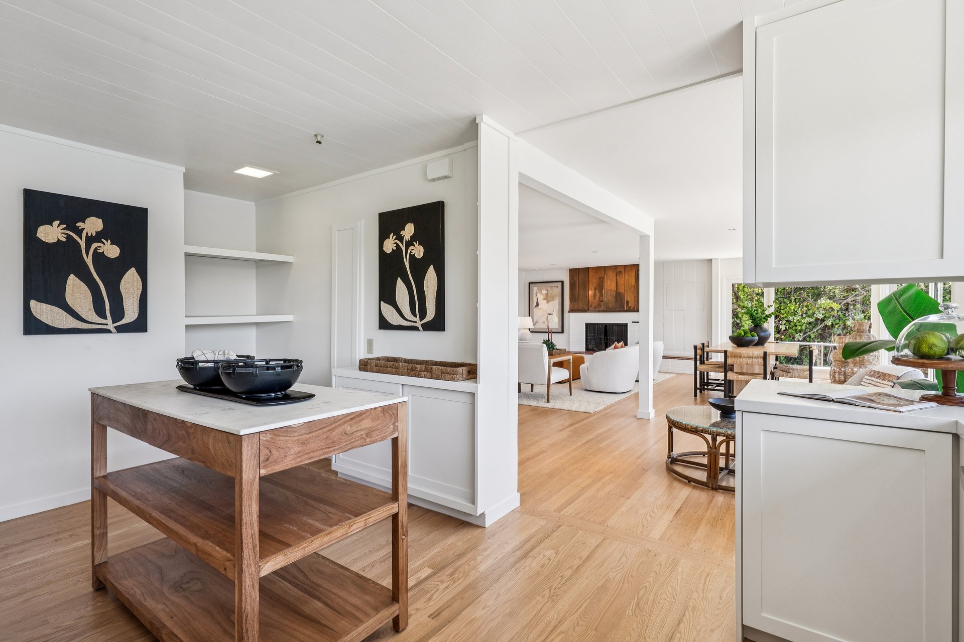 Single Level Living on the Belvedere Lagoon