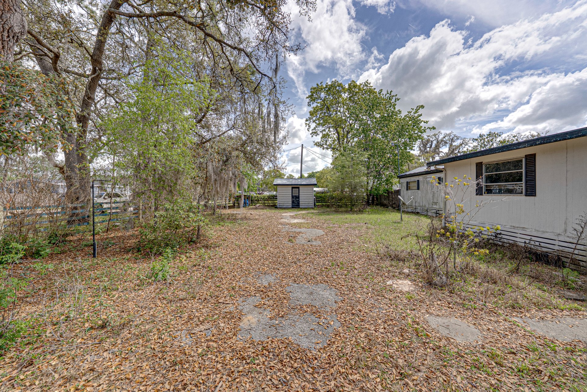 25492 HEBRON ST