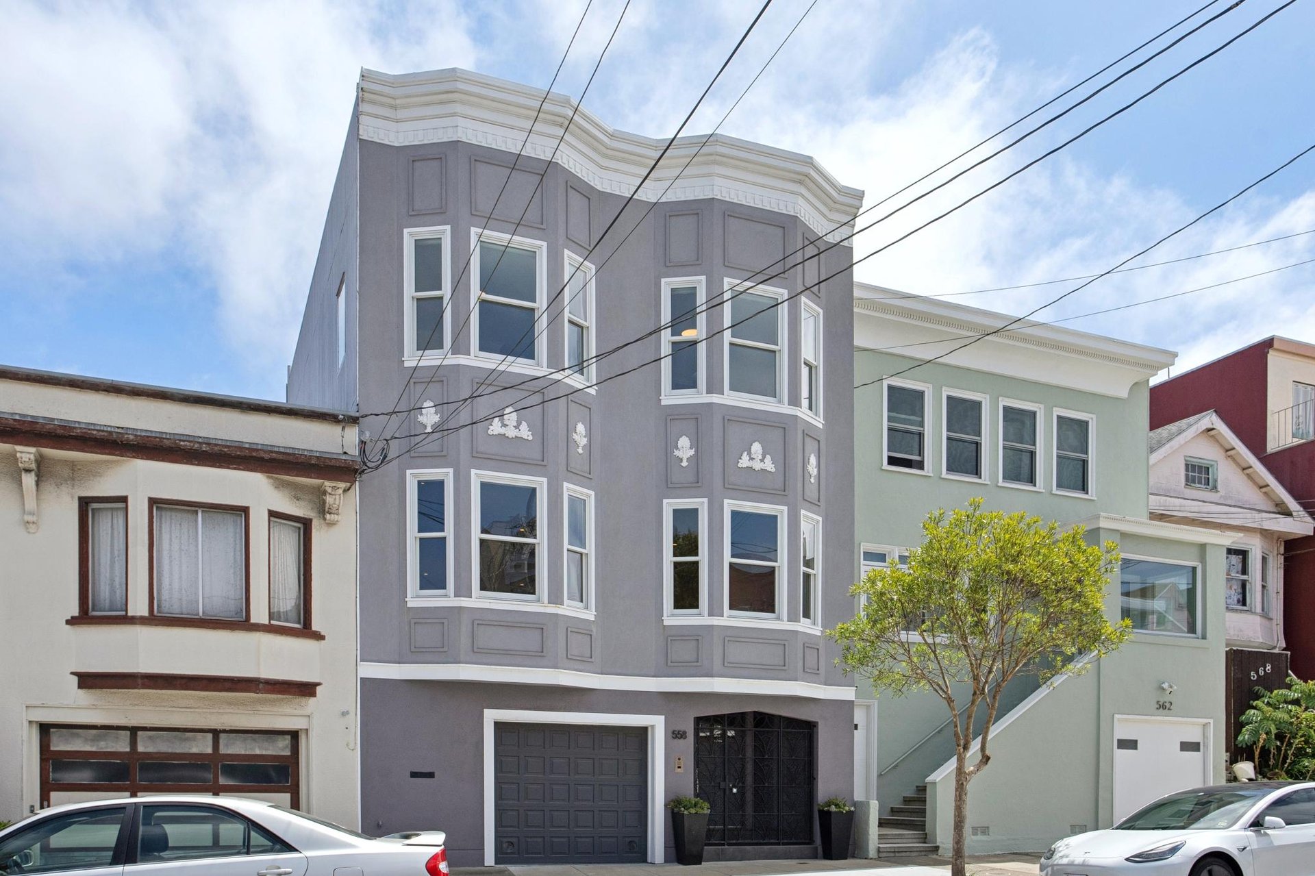 558 22nd Ave