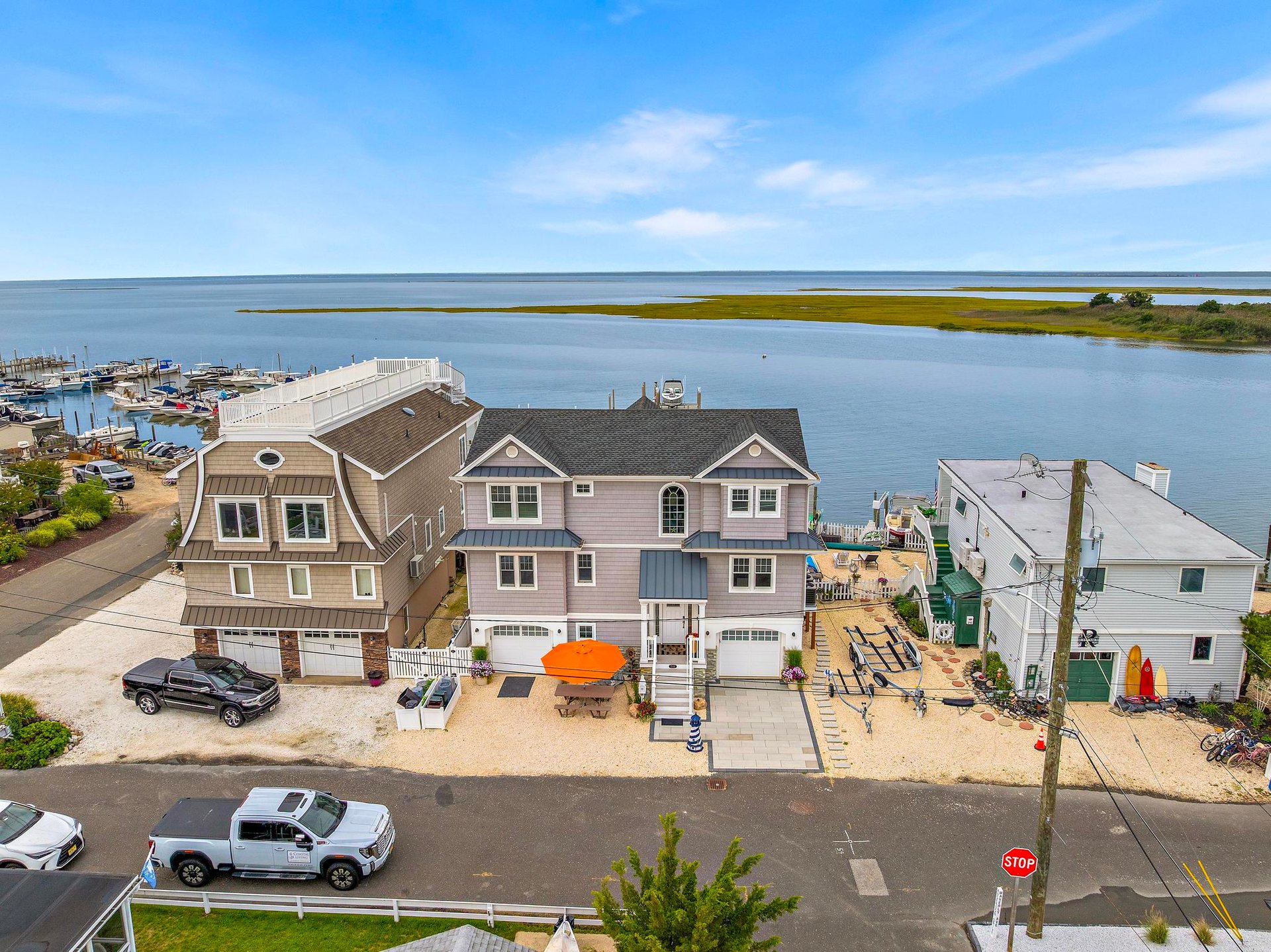 2108 Waverly Place