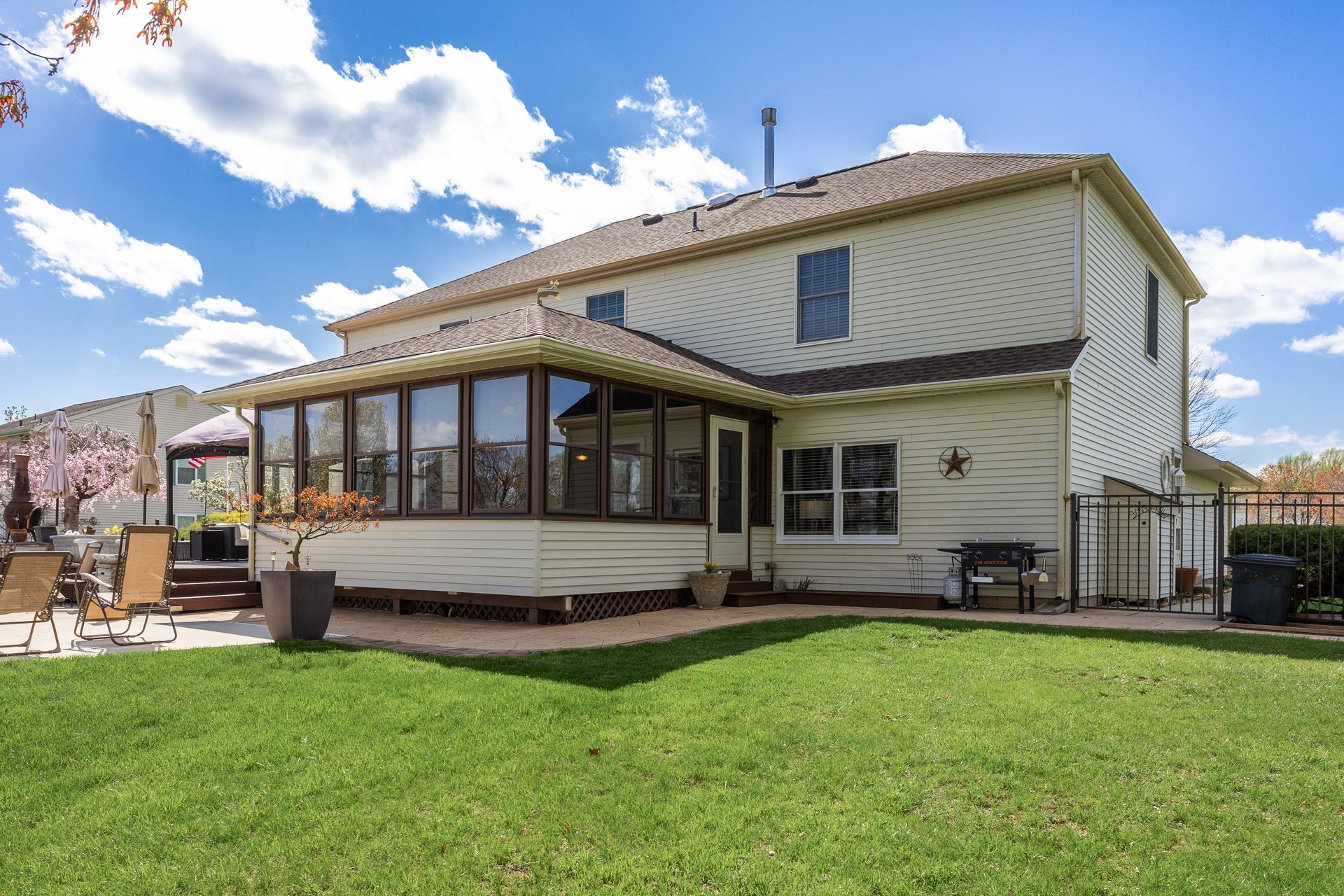 237 Pine Valley Ln
