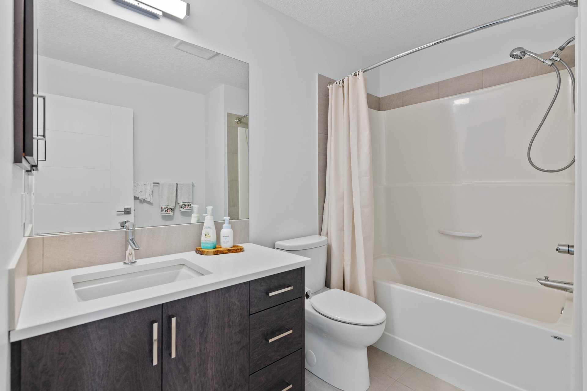 184 Auburn Glen Close SE