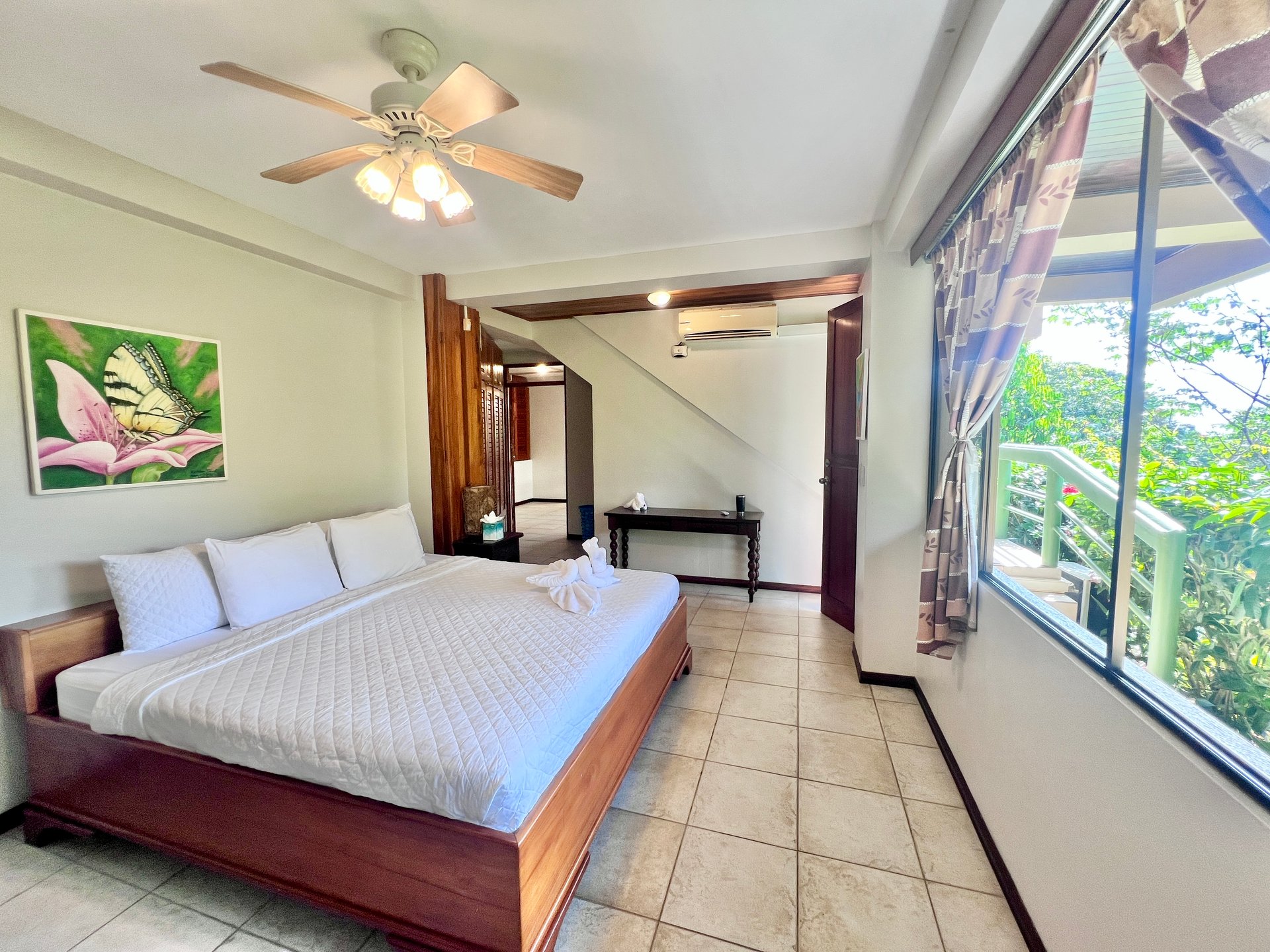 Exclusive Villa Grande: 5-Bedroom Retreat with Panoramic Jungle & Sea Views Manuel Antonio