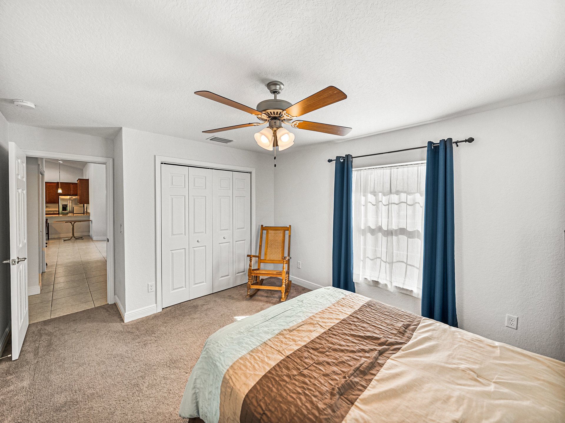17703 COUNTRY SQUIRE LN
