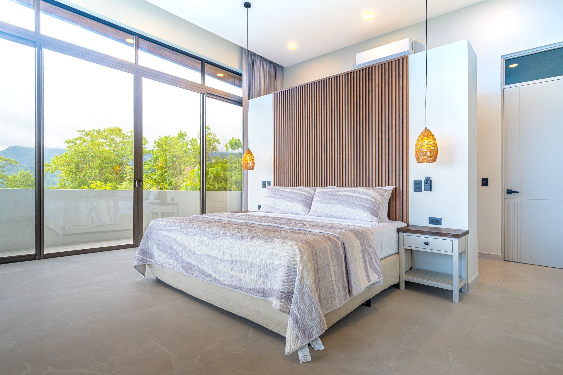 Lion's Gate Sunset Estate