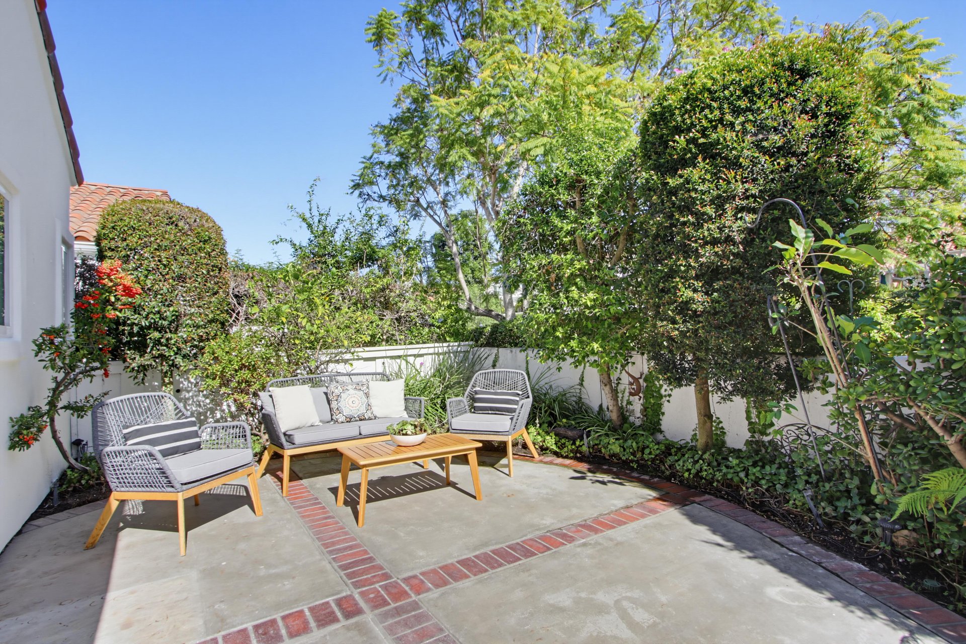4105 Pindar Way