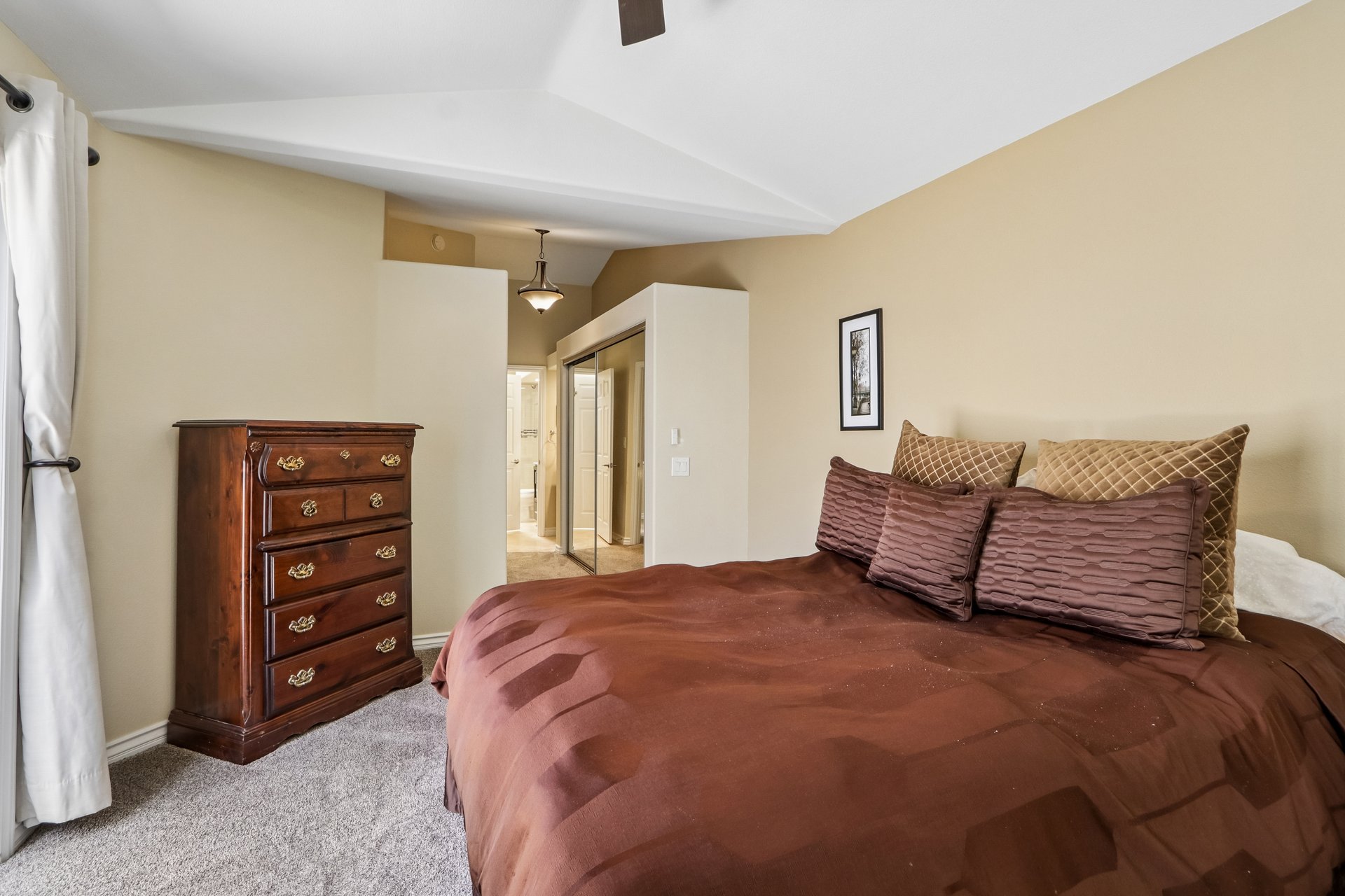 22222 Horizon Pl