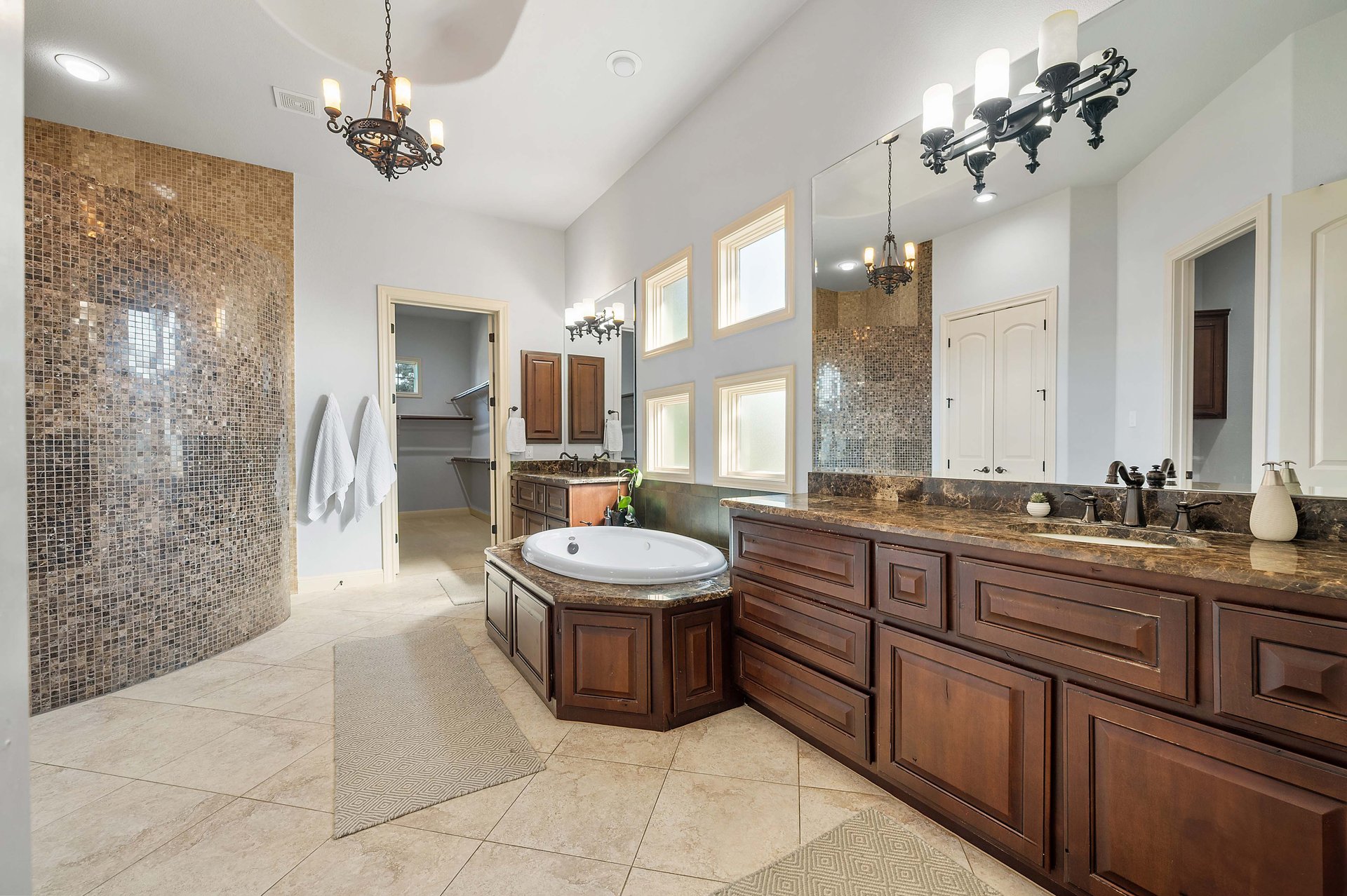 107 Bella Strada Cove