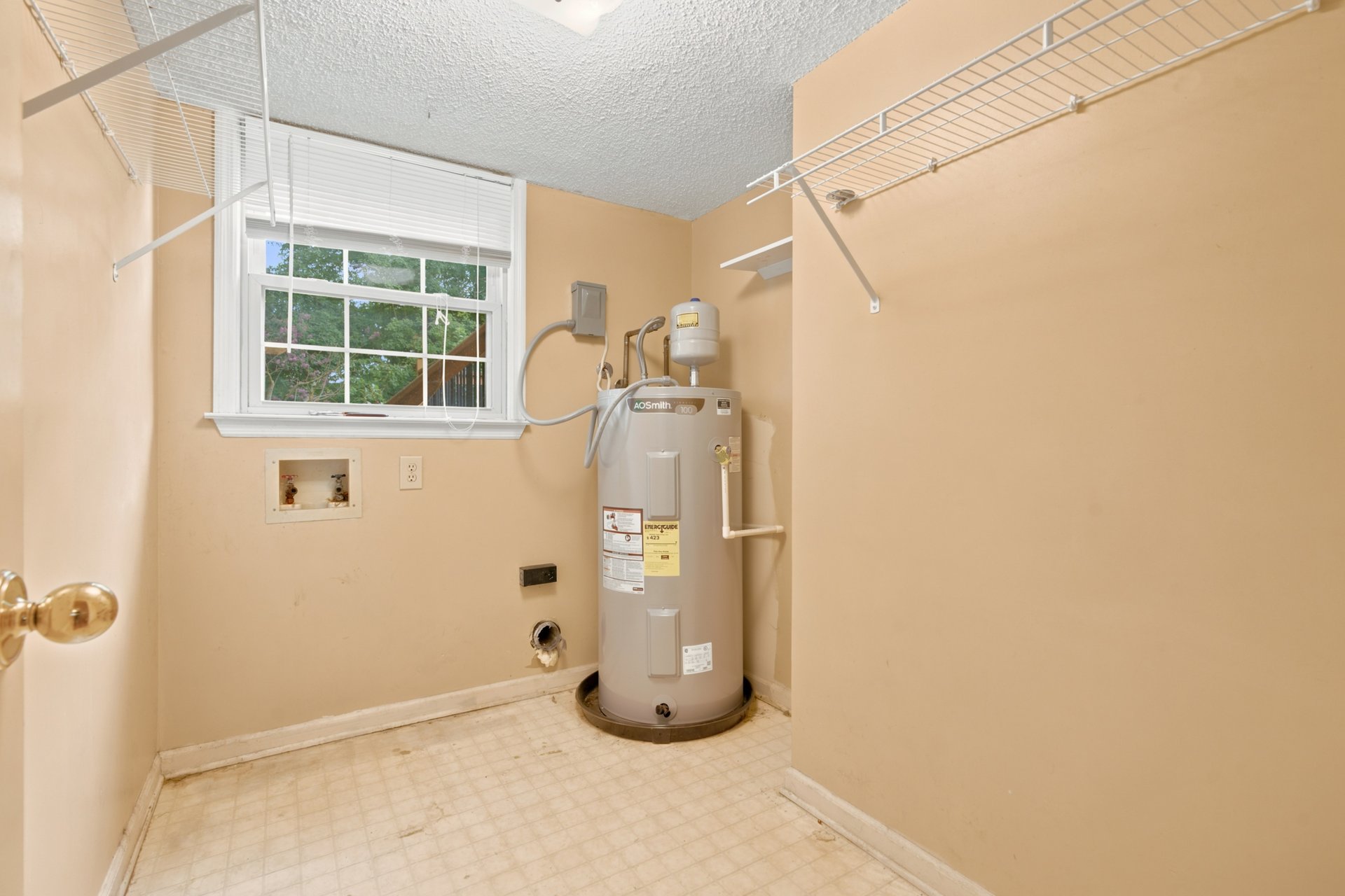 3BR/3BA in Madison | Bonus Room & Fenced Yard