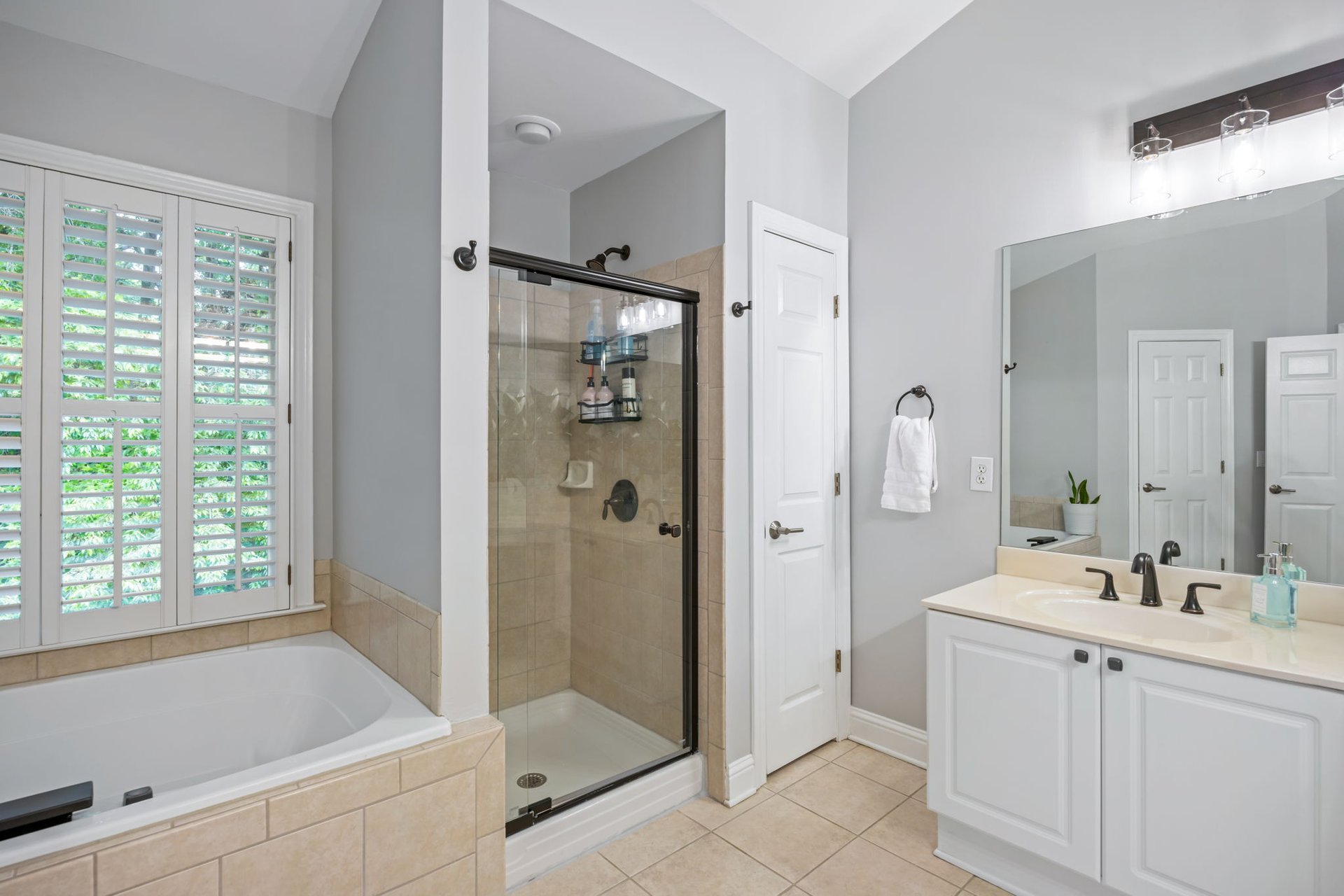 4350 Oakdale Vinings Circle SE, Smyrna, GA 30080