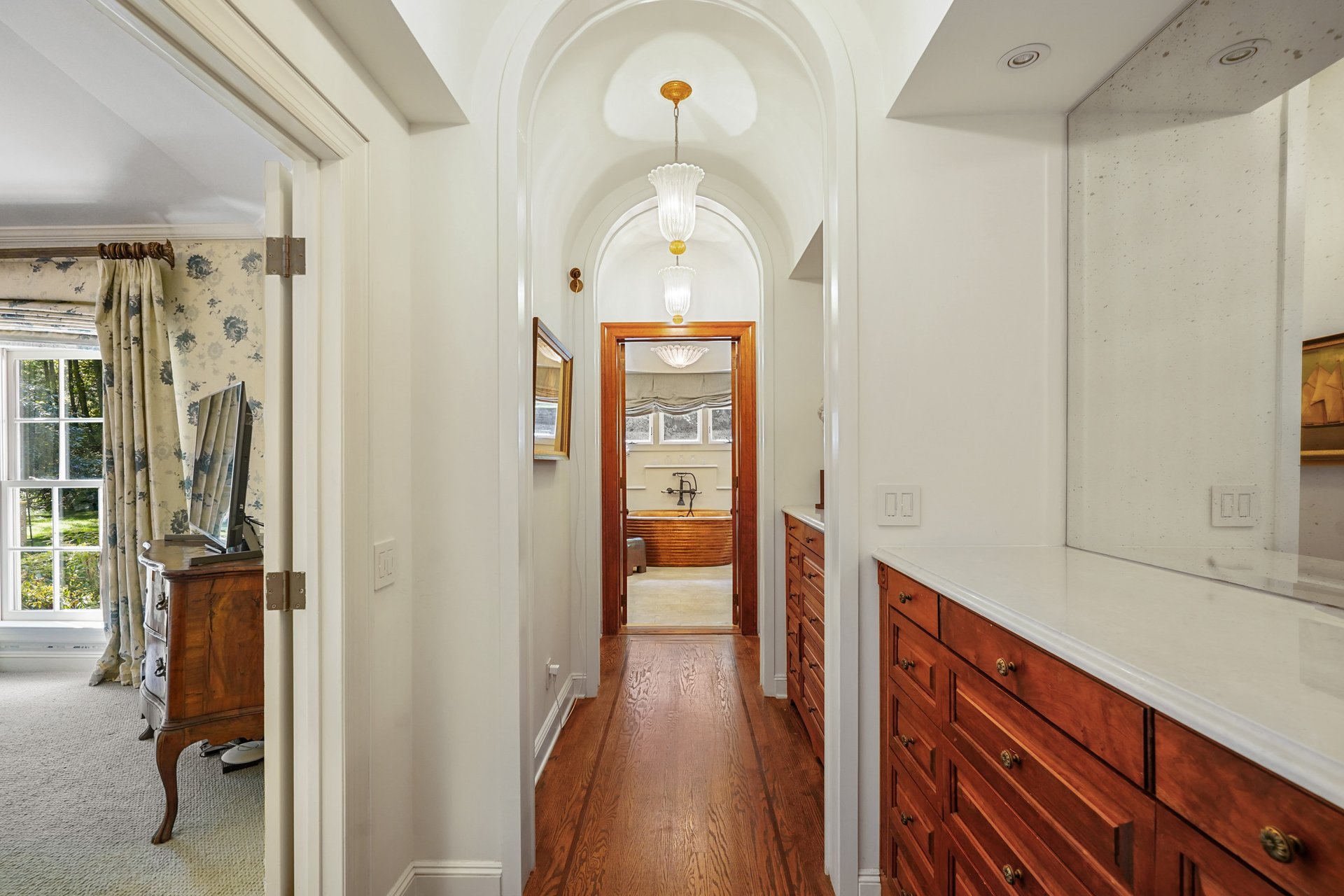 29 Upper Hook Road