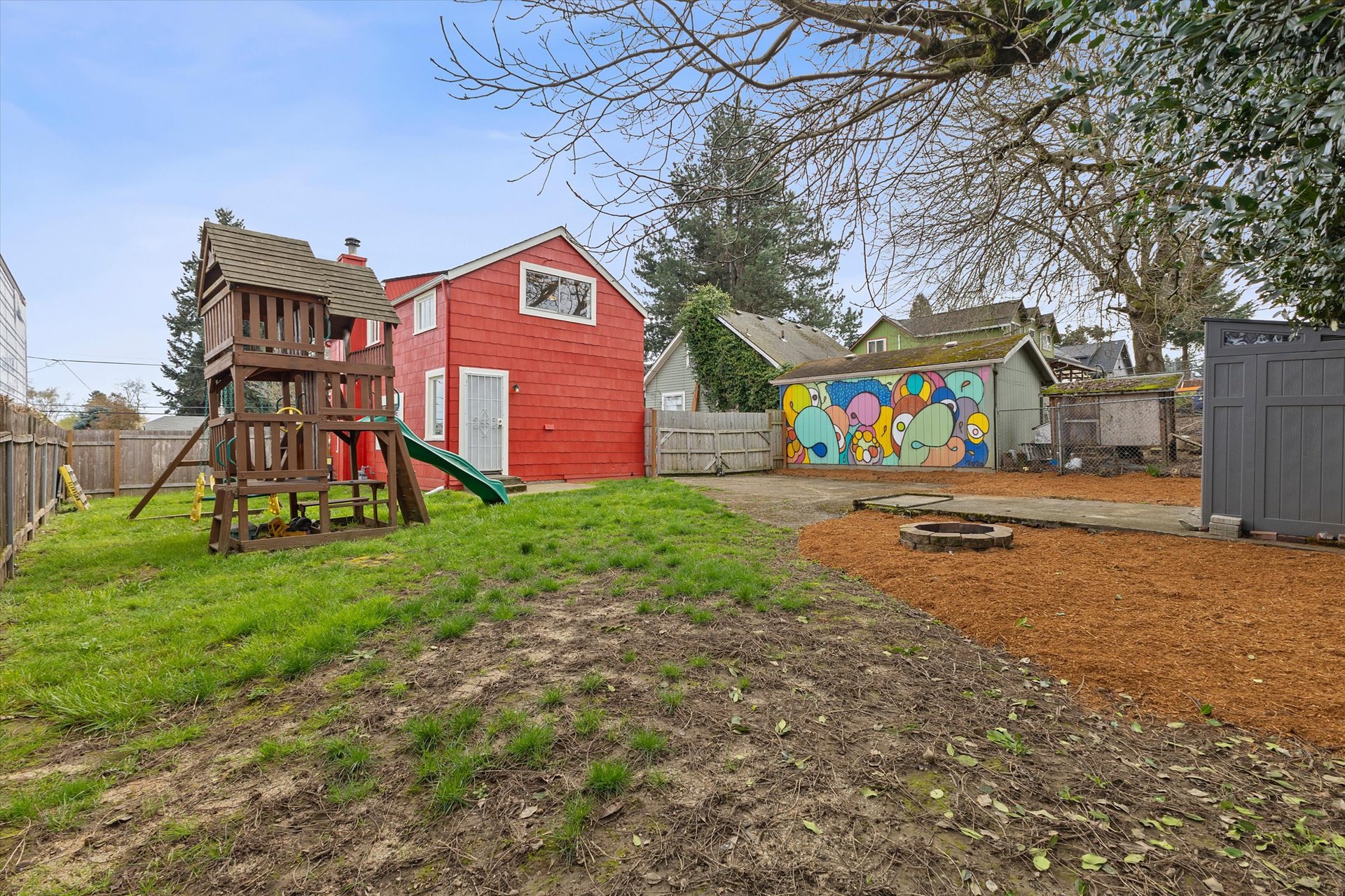 4805 NE 110th Ave