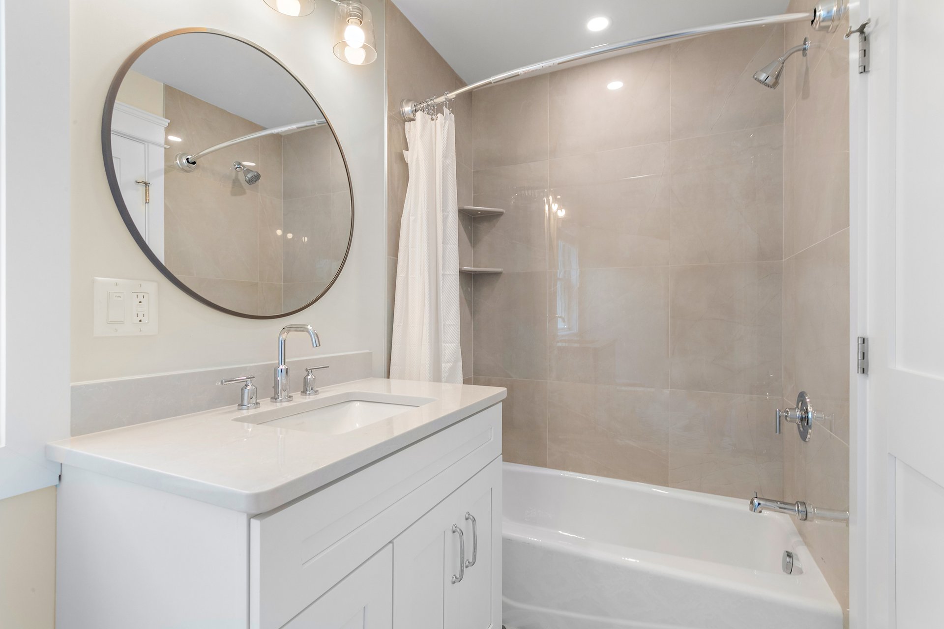 31 E 37th Street