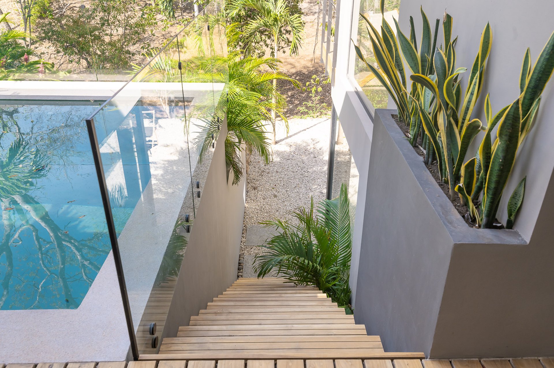 Casa Jungla | Contemporary 4-Bedroom Home with Private Pool in Las Ventanas, Playa Grande