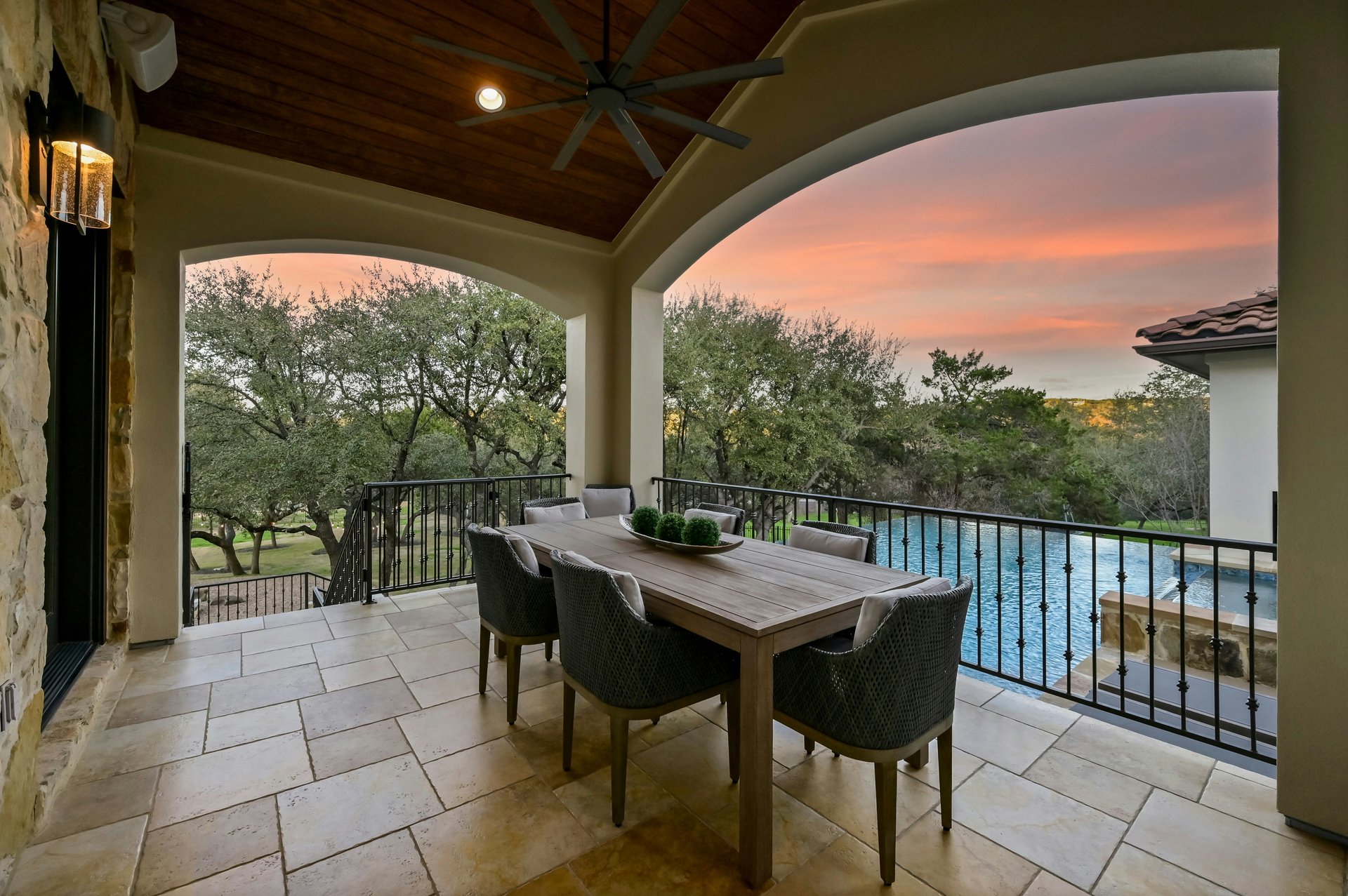 10213 Amwell Cove