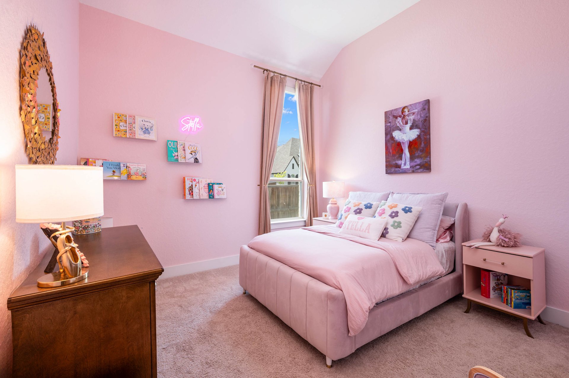10039 Sarah Place