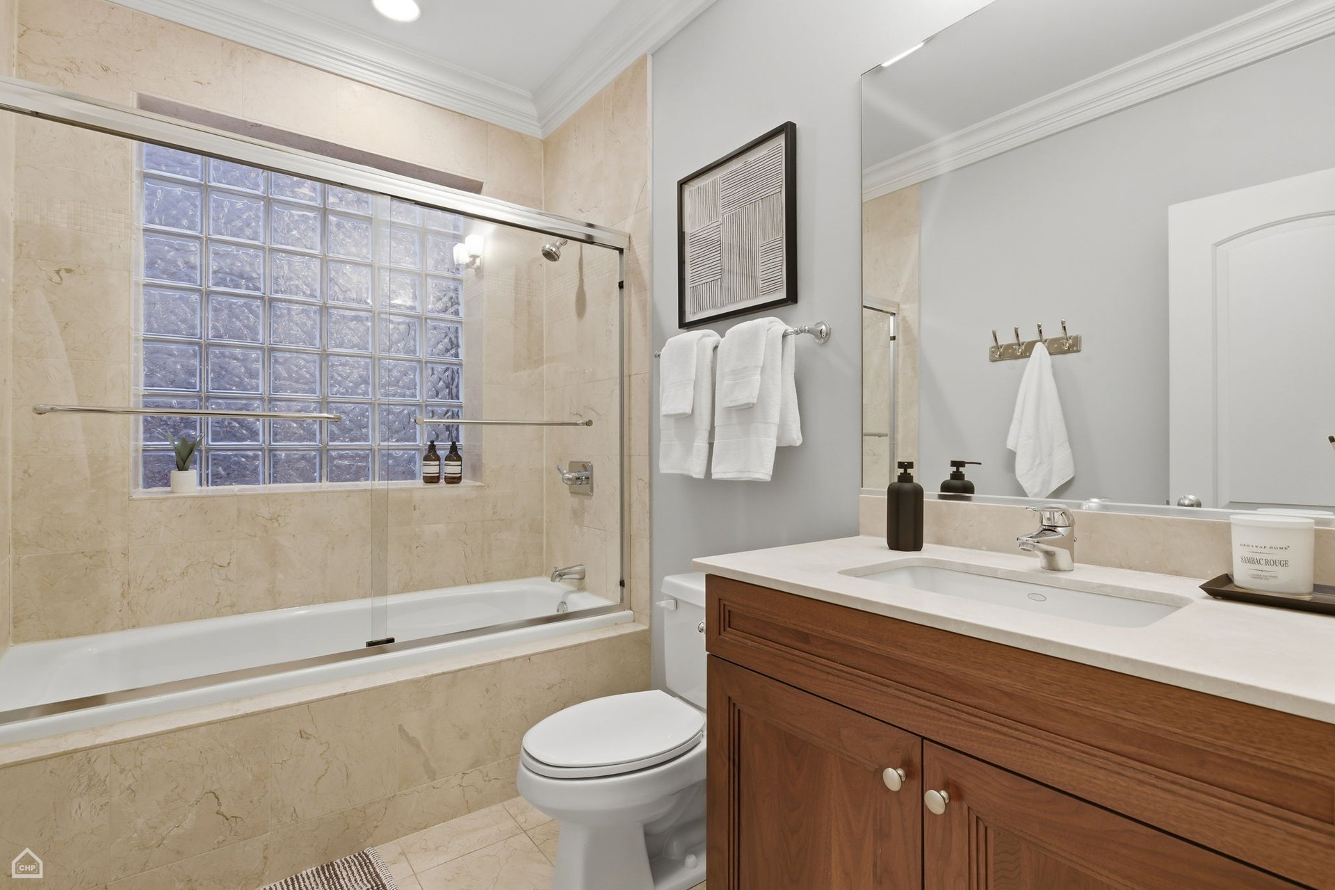 1047 W Monroe Street Unit 3