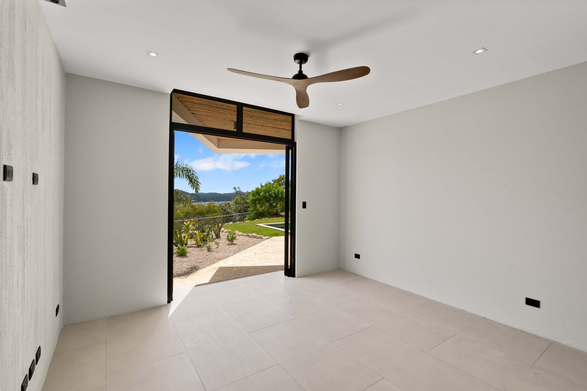 Villa Raoli | Get ready to live in your dream home in the stunning Pacific Heights!