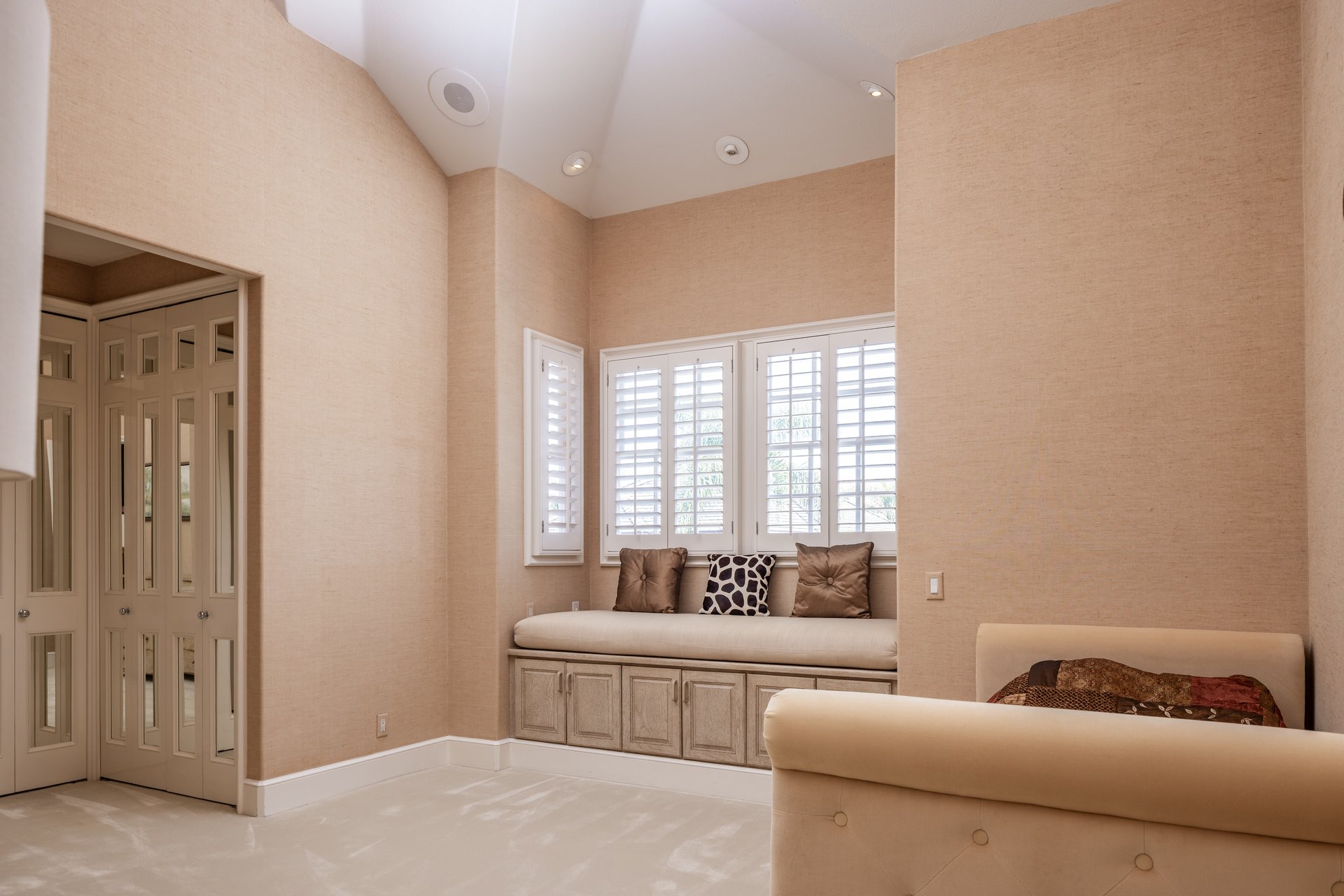 3 Weybridge Court